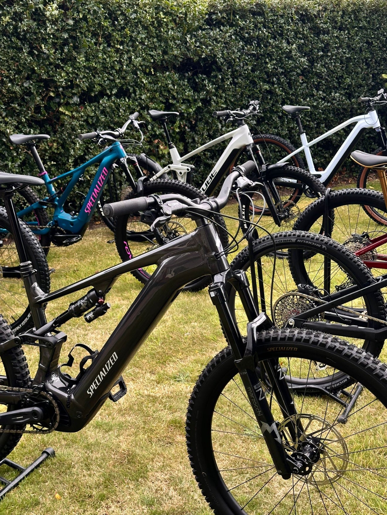 Pre-Owned E-bikes