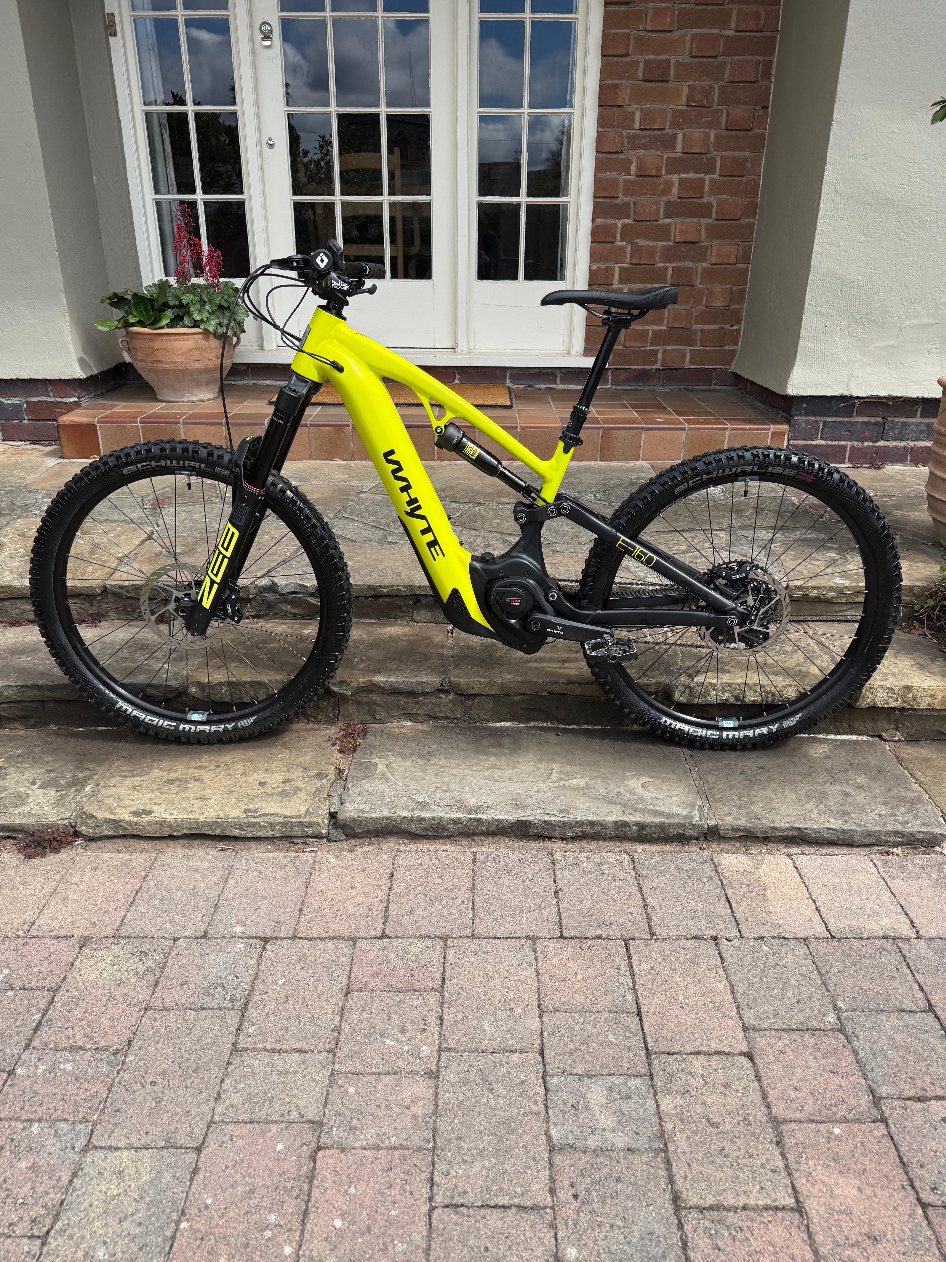 Whyte E-160 S 2024 750wh Small 550 miles
