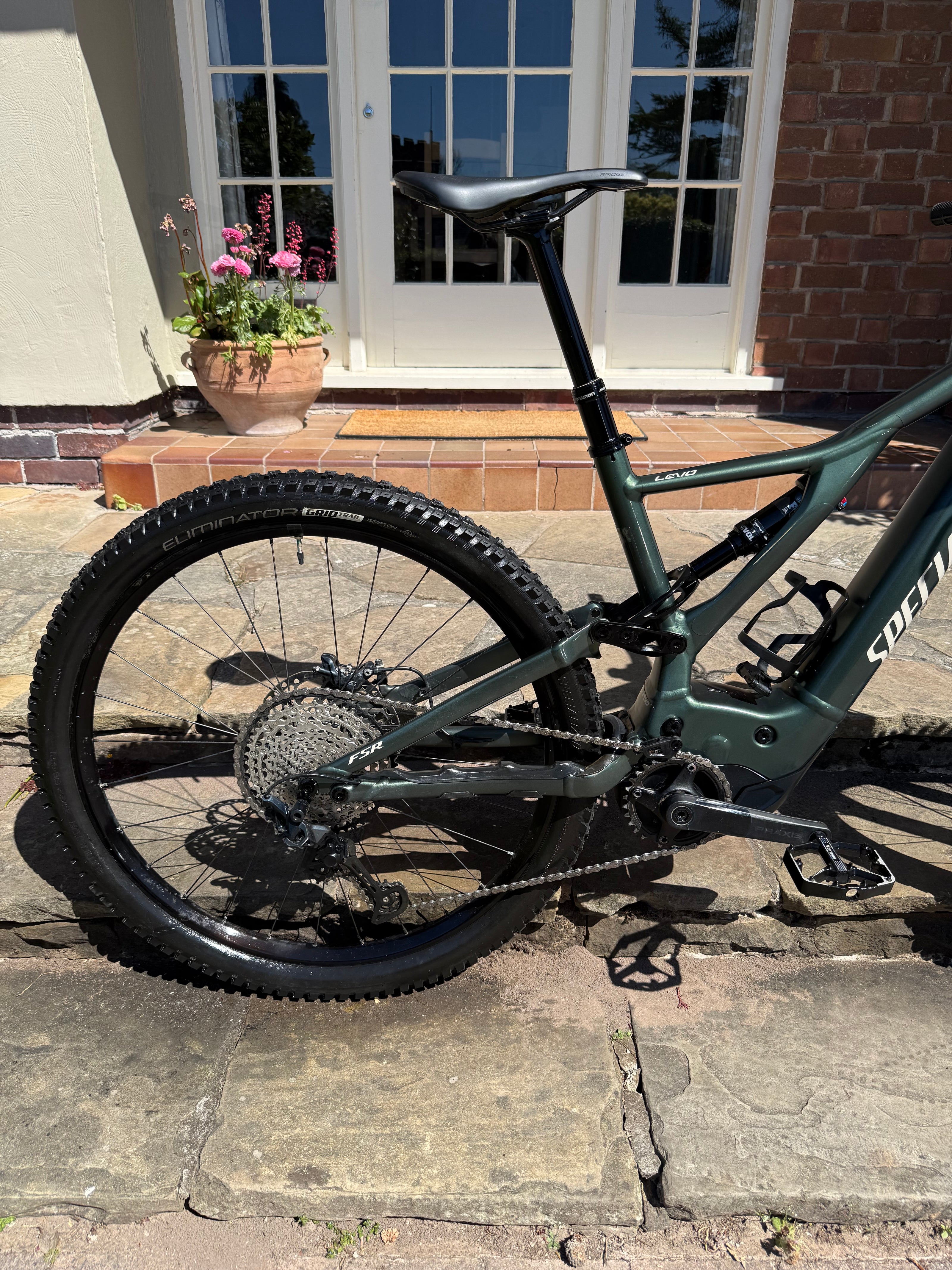 Specialized Turbo Levo Comp 700wh Electric Mountain Bike Large