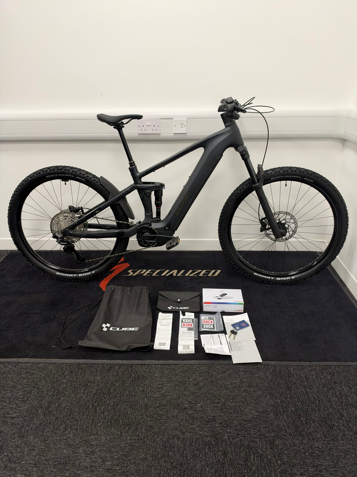 2027 Cube Stereo Hybrid One44 PRO 800 Large – Electric Mountain Bike BRAND NEW!