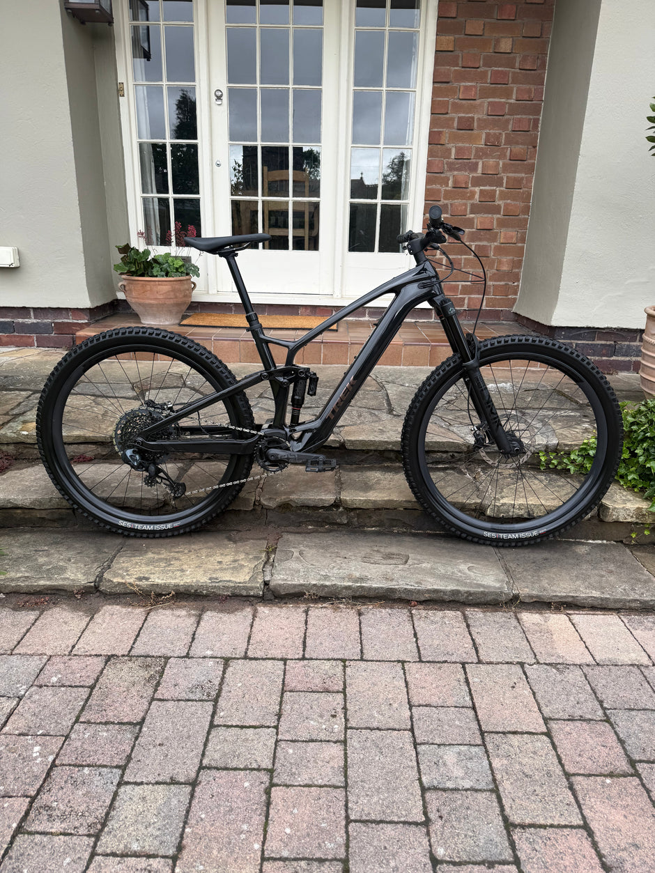 Trek Fuel Exe 9.8 GX AXS 2024 Large Electric Mountain Bike RRP £9,900!