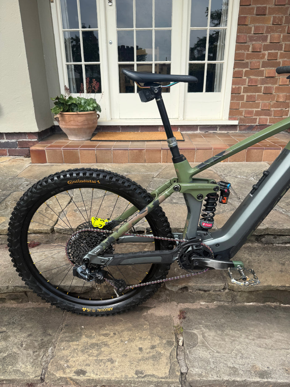 Cube Stereo Hybrid 160 HPC 750wh Medium EMTB UPGRADED!
