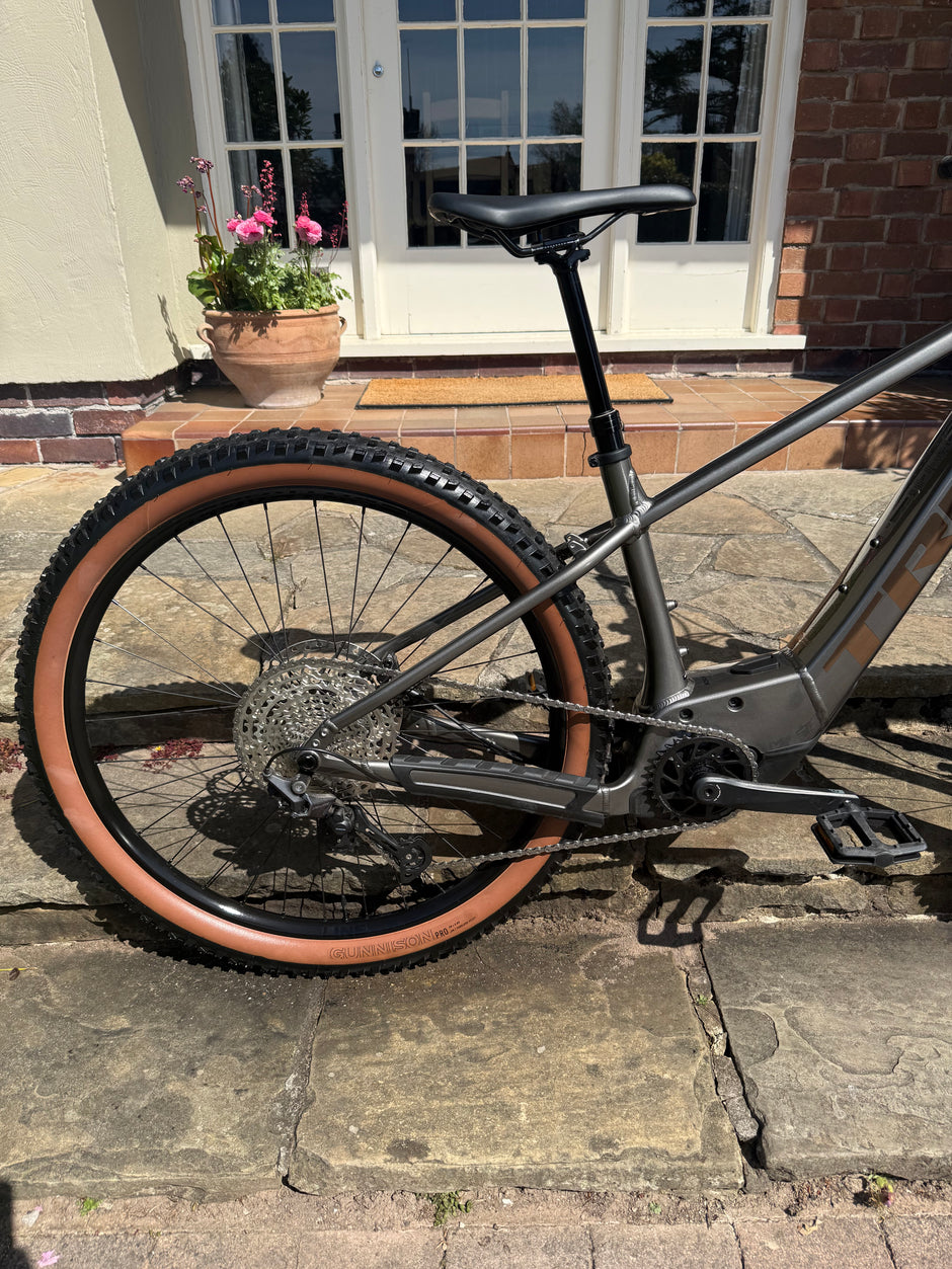 Trek Marlin+ 8 Electric Mountain Bike 2025 Medium 9 MILES!!!