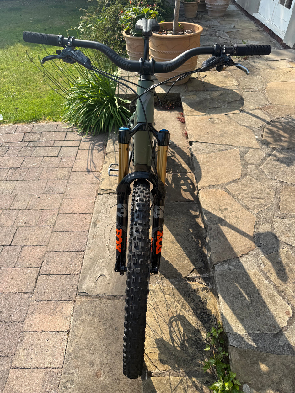 Specialised turbo Levo alloy 2022 XL