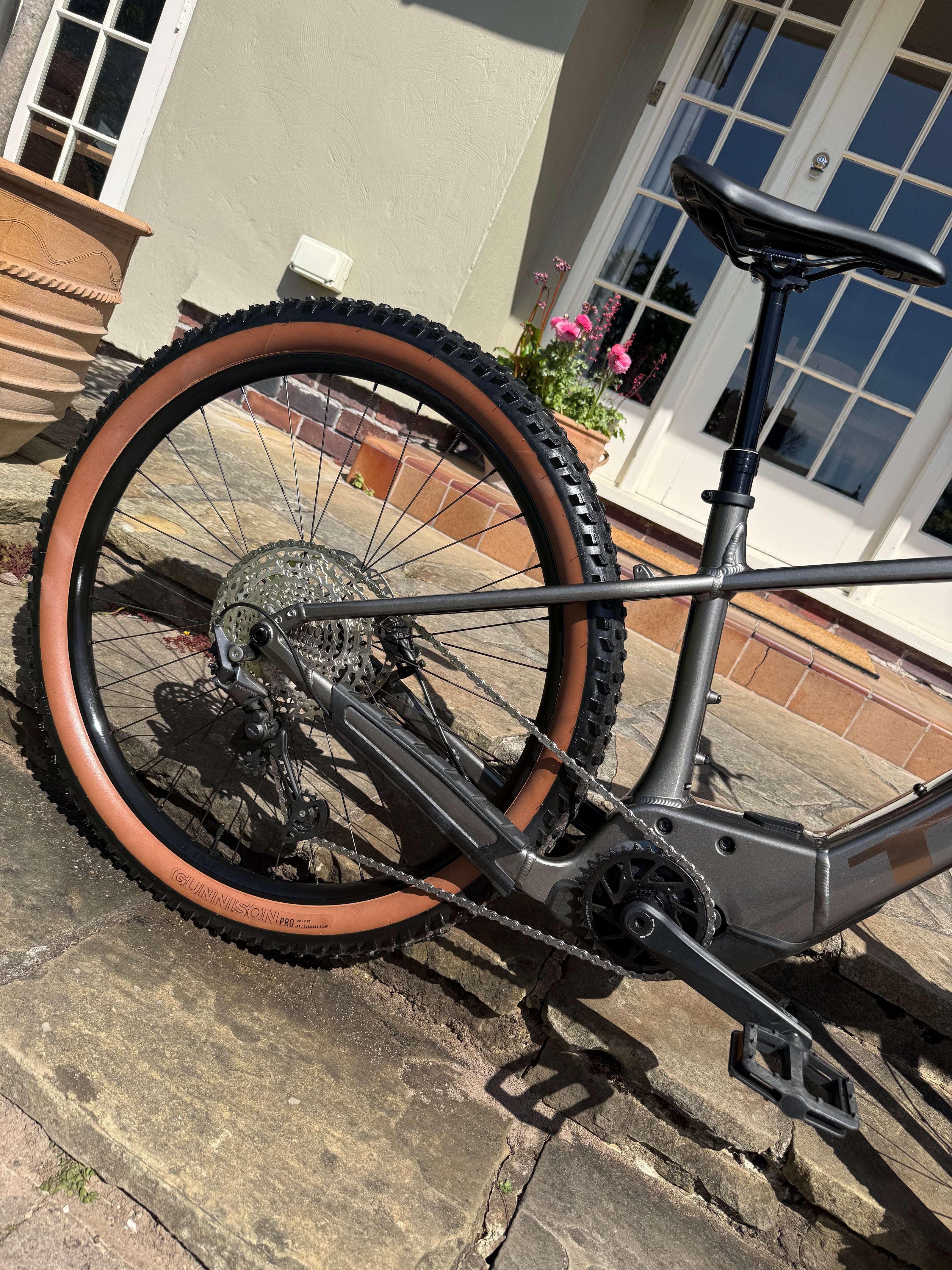 Trek Marlin+ 8 Electric Mountain Bike 2025 Medium 9 MILES!!!