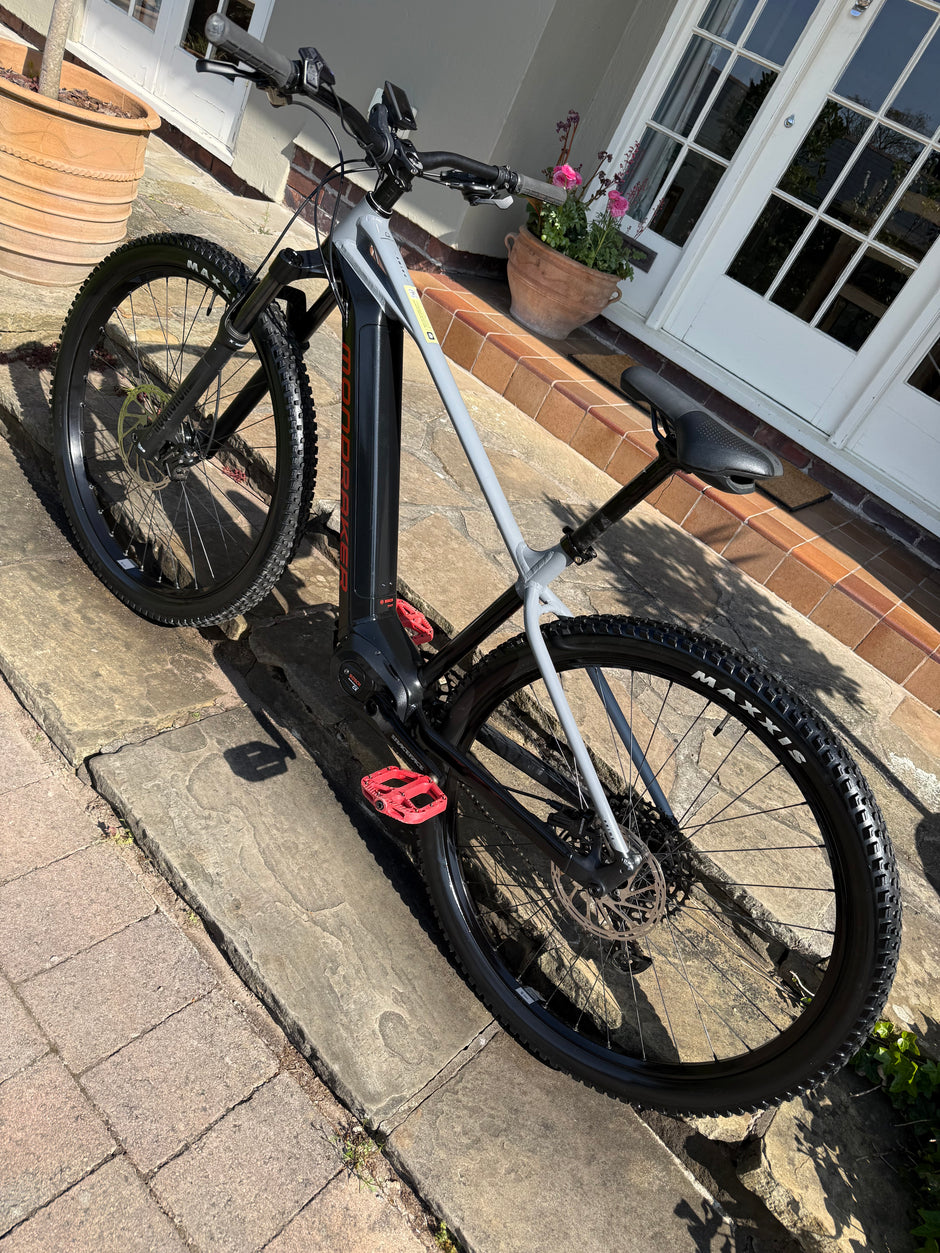 Mondraker Prime 29 Medium Electric Mountain Bike 300 Miles