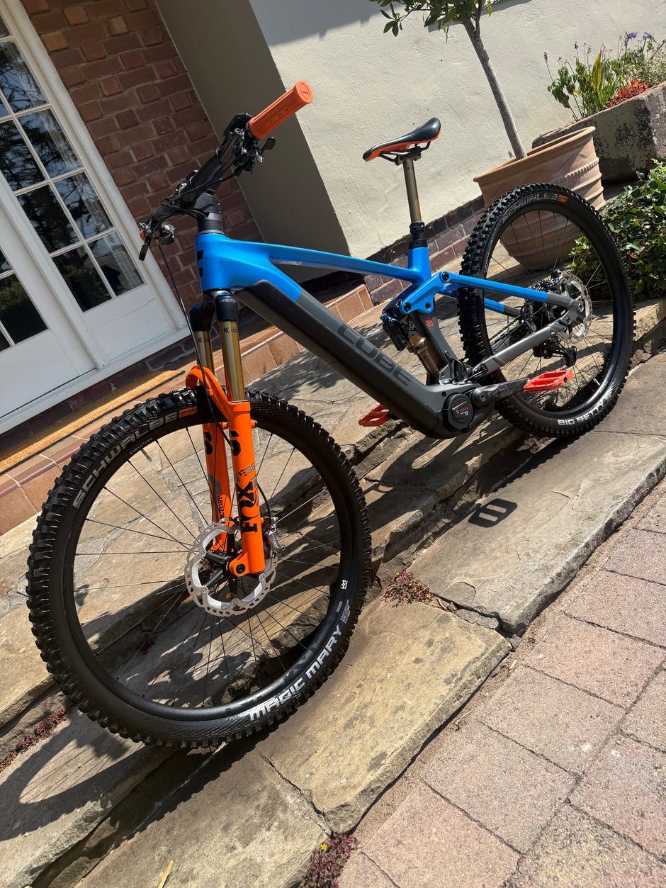 Cube stereo 140 Action Team 2023 Medium 460 miles