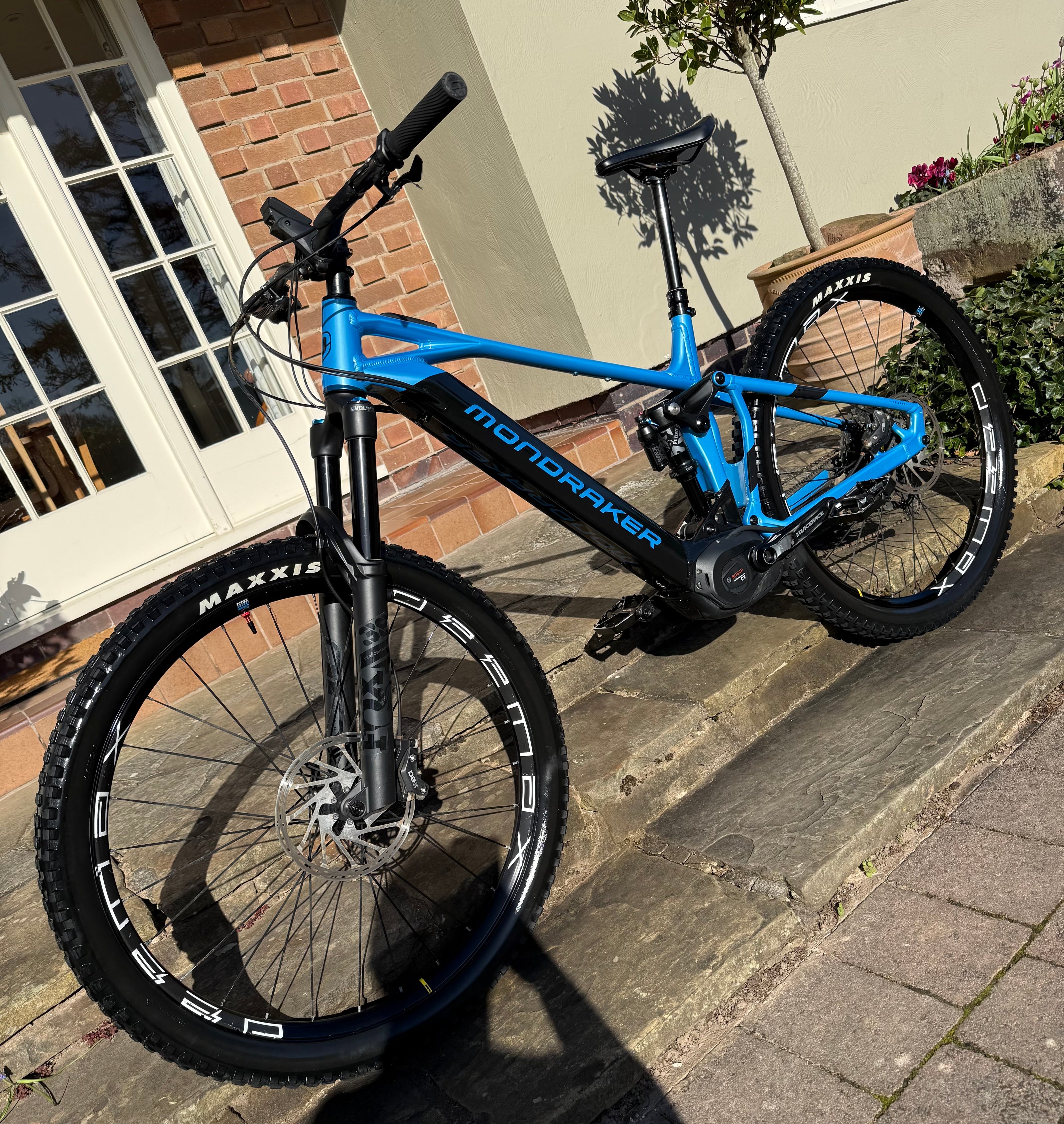 2023 Mondraker Crafty R 750wh Large Electric Bike 400 Miles