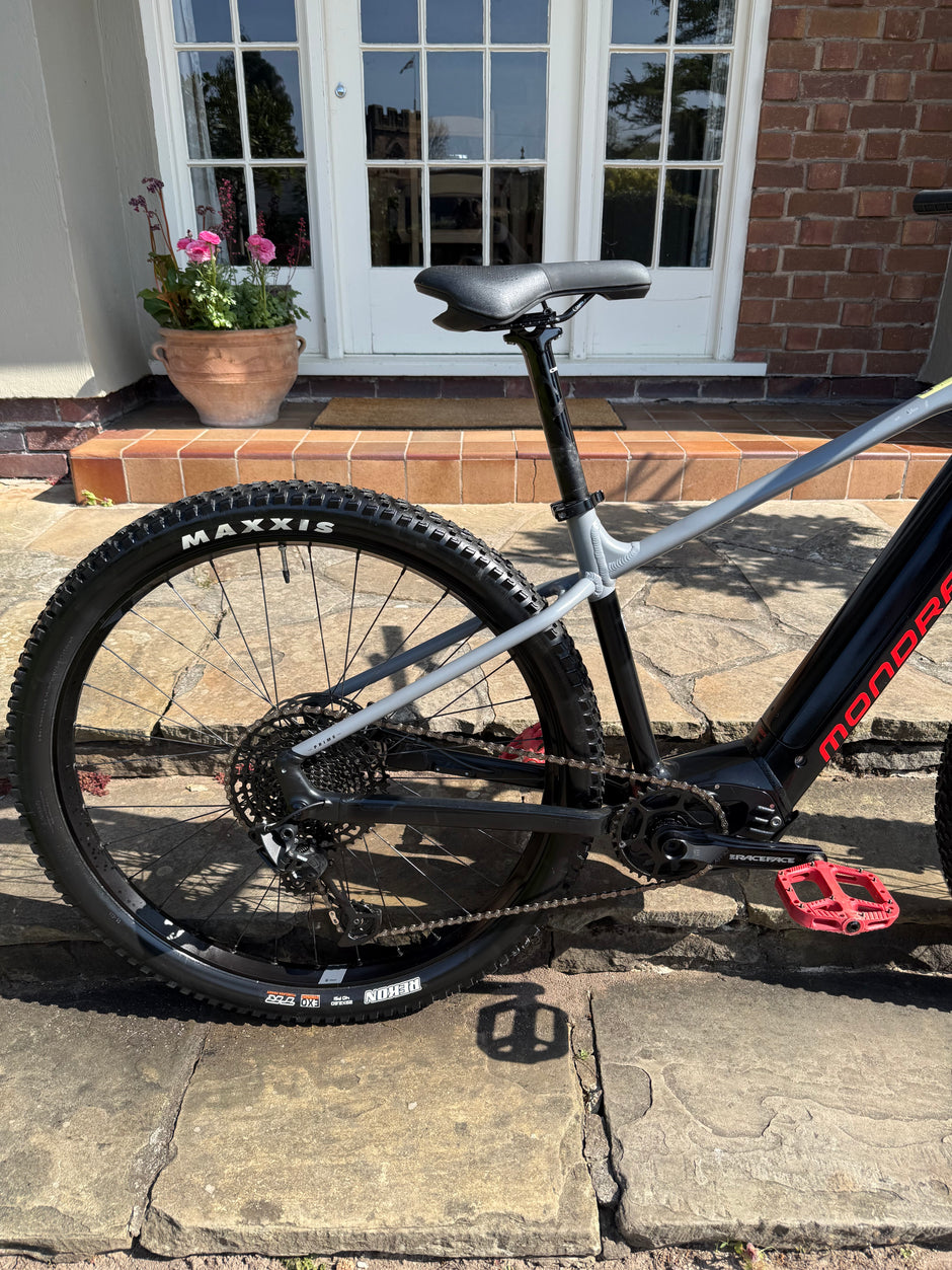 Mondraker Prime 29 Medium Electric Mountain Bike 300 Miles