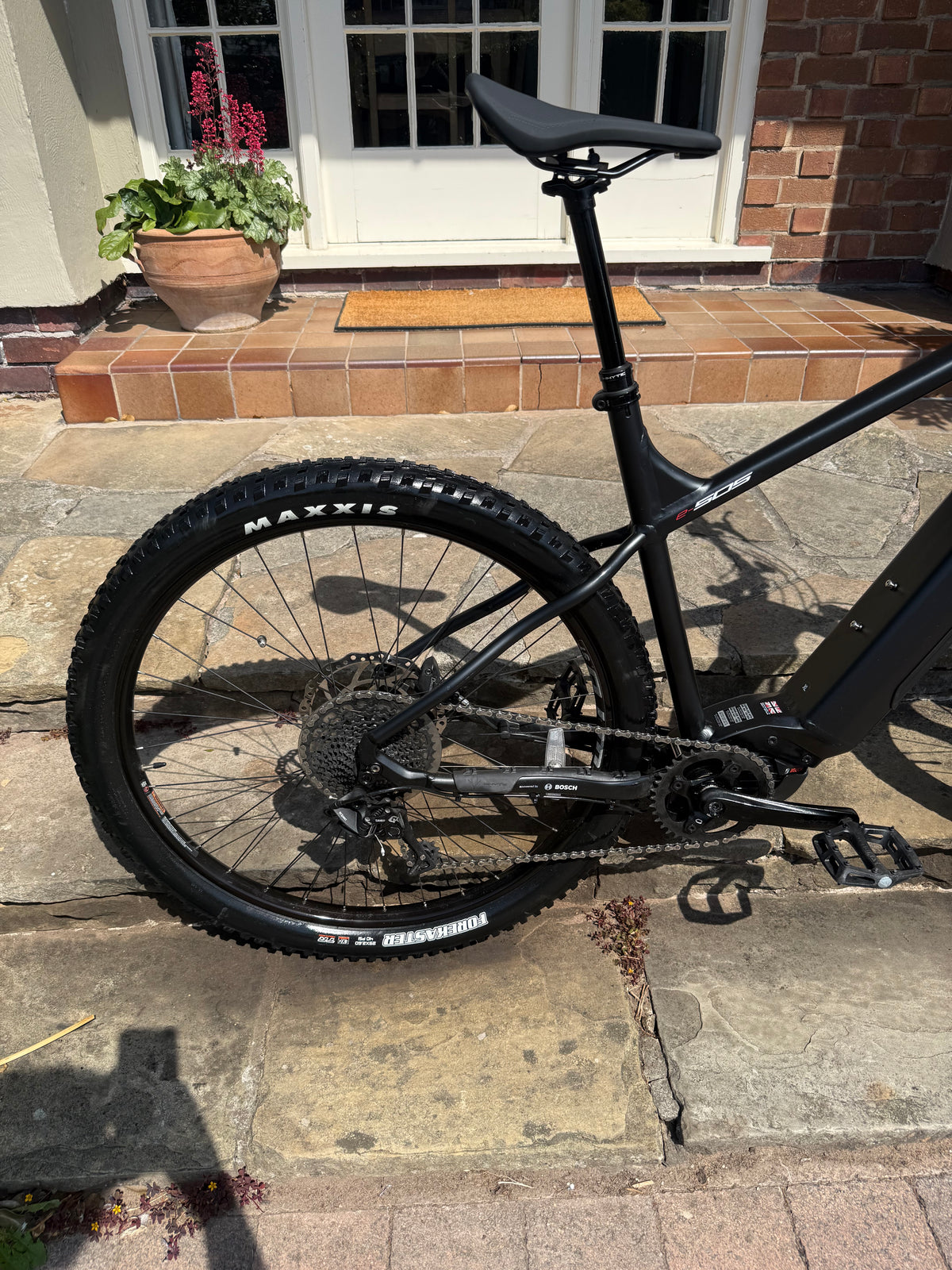 Whyte E505 Hardtail E bike XL 480 miles