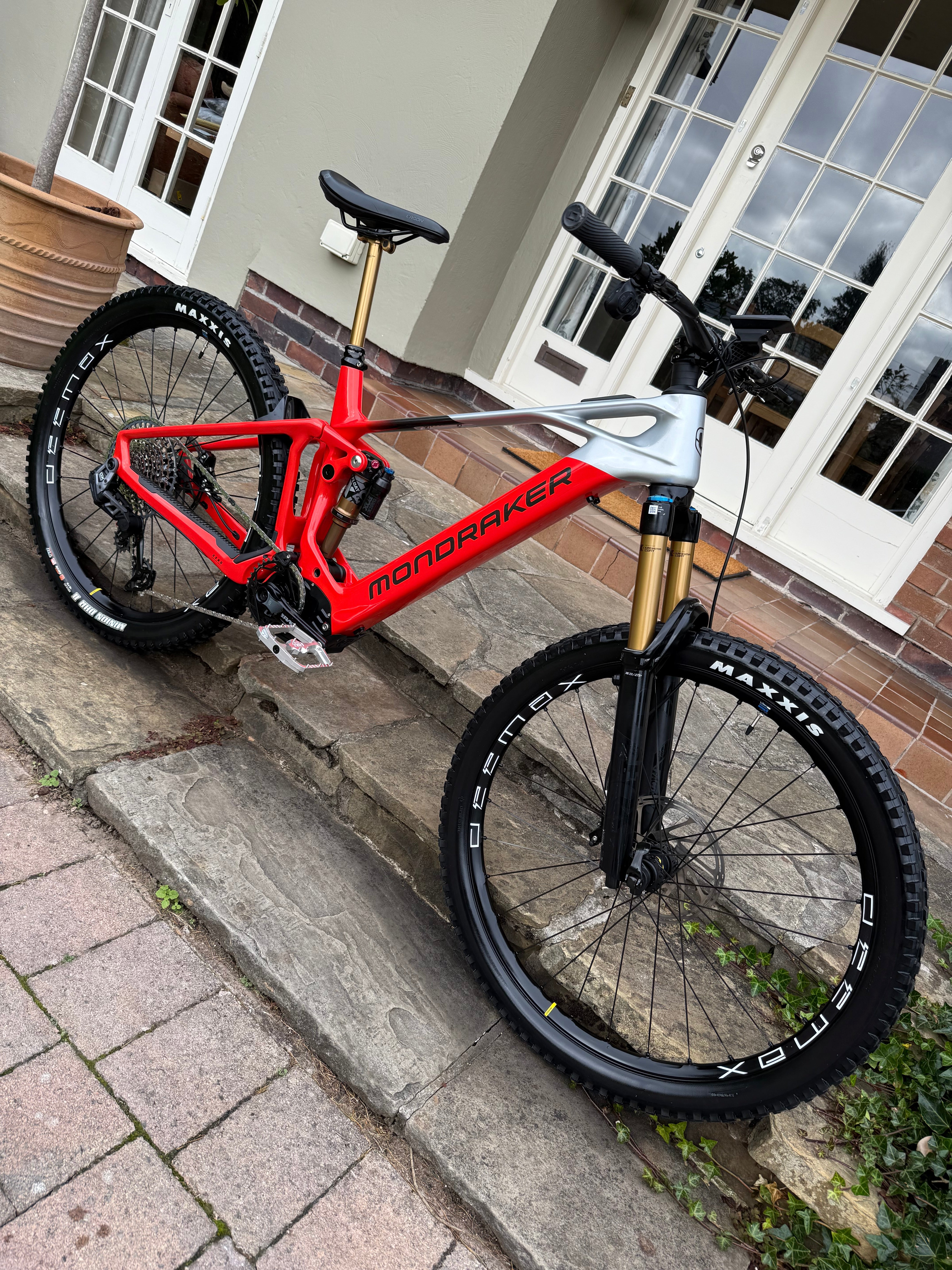 Mondraker Crafty RR 2024 RRP £8999 – Wirral Wheelz