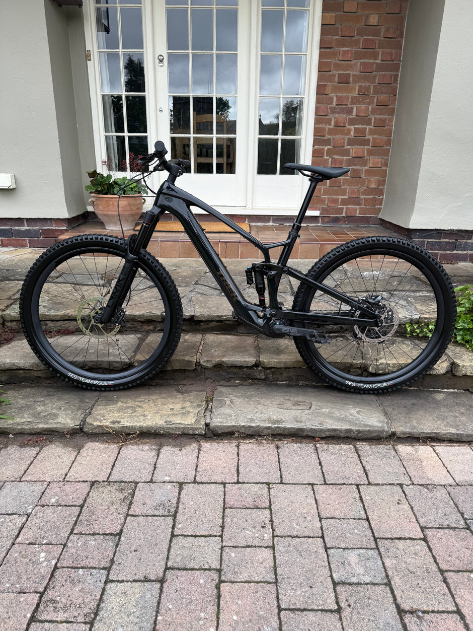 Trek Fuel Exe 9.8 GX AXS 2024 Large Electric Mountain Bike RRP £9,900!