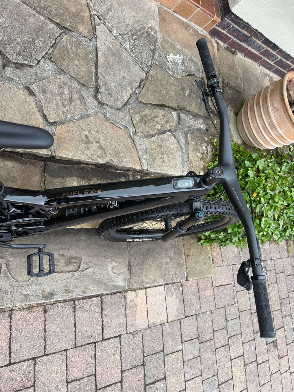 Trek Fuel Exe 9.8 GX AXS 2024 Large Electric Mountain Bike RRP £9,900!