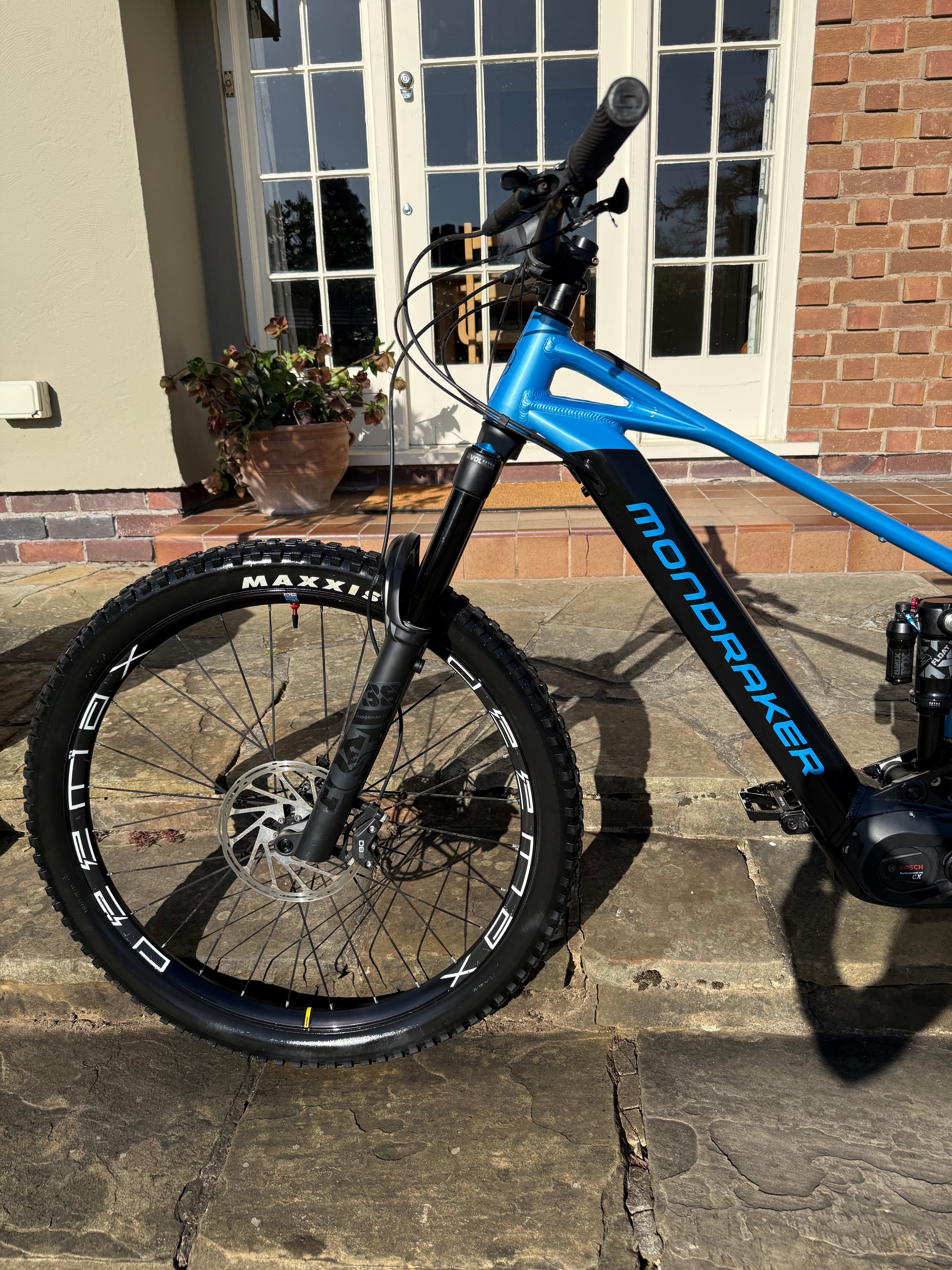 2023 Mondraker Crafty R 750wh Large Electric Bike 400 Miles