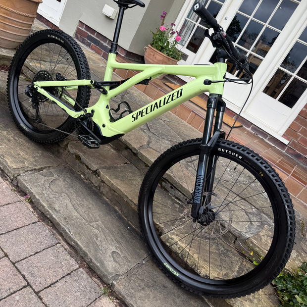 Specialized Turbo Levo 700wh 2024 Electric Bike XL 400 Miles