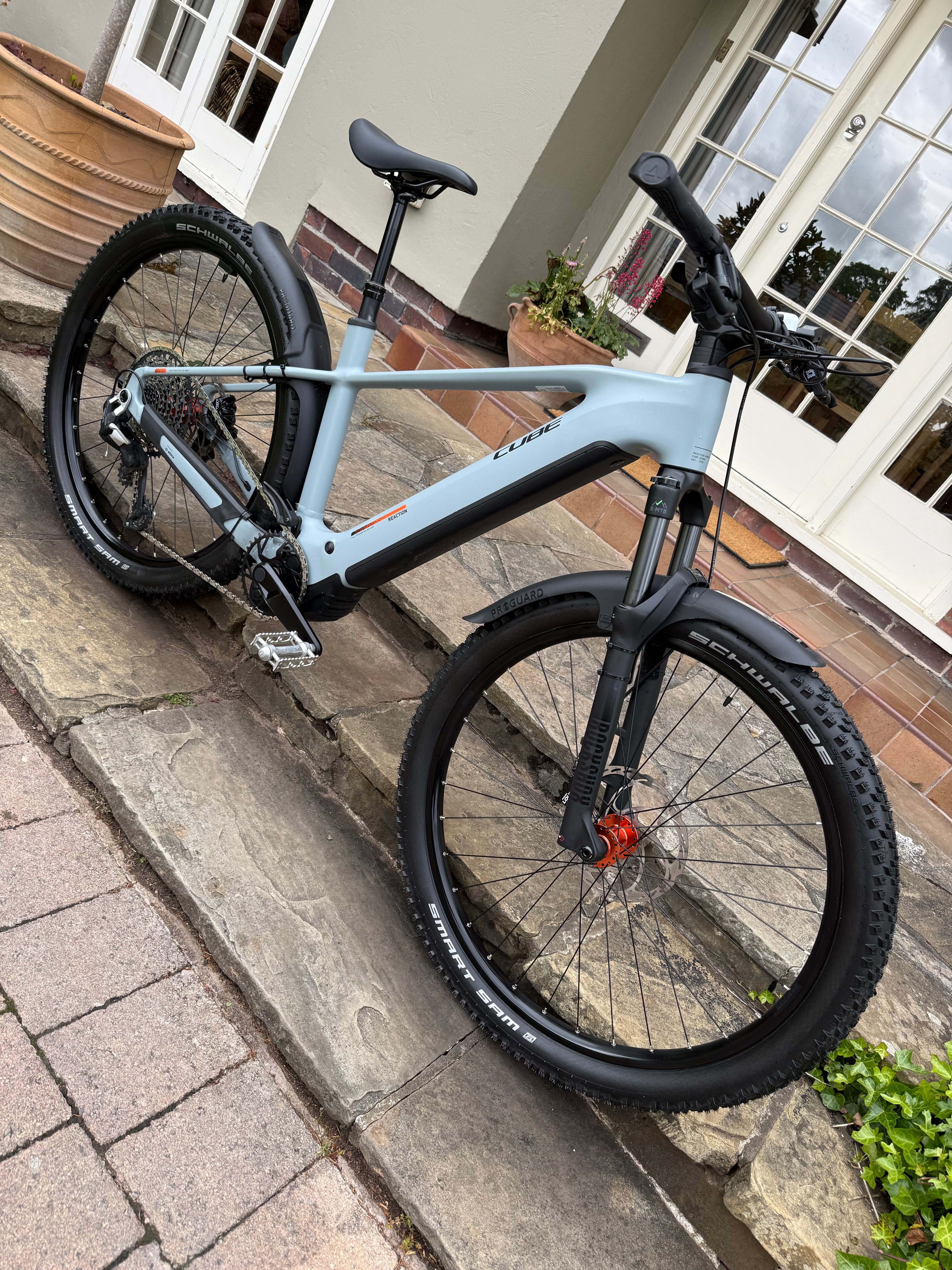 2026 Cube reaction hybrid race 800wh  Large