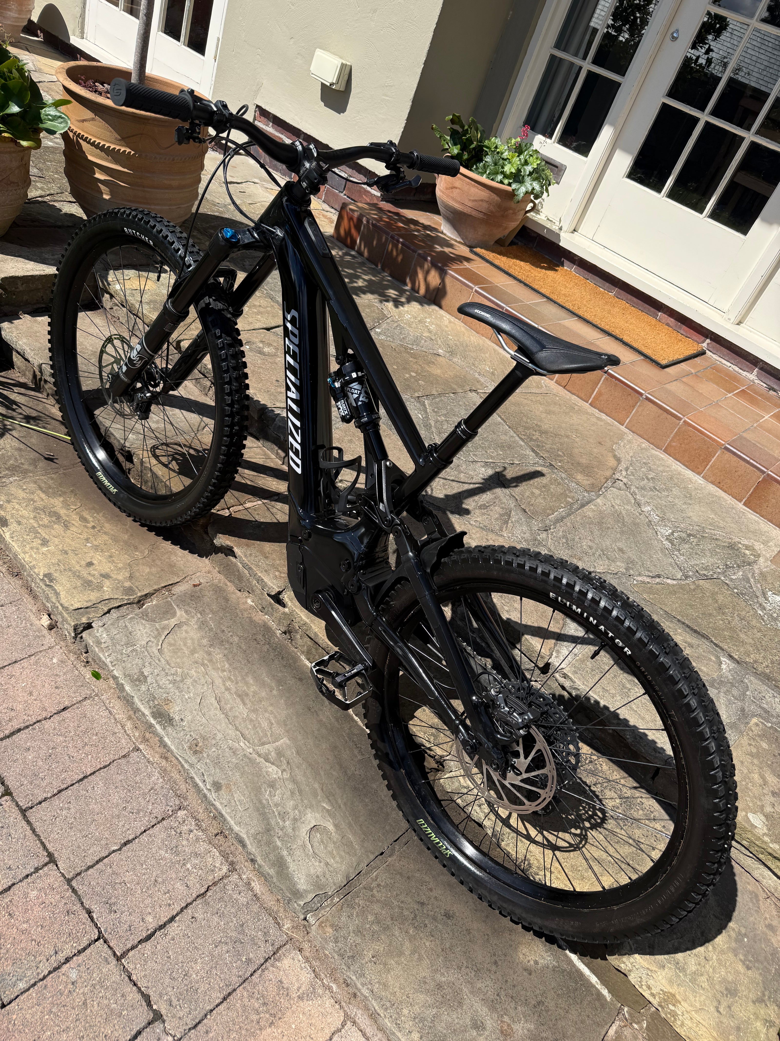 Specialized Turbo Levo Alloy 700wh S2 350 miles