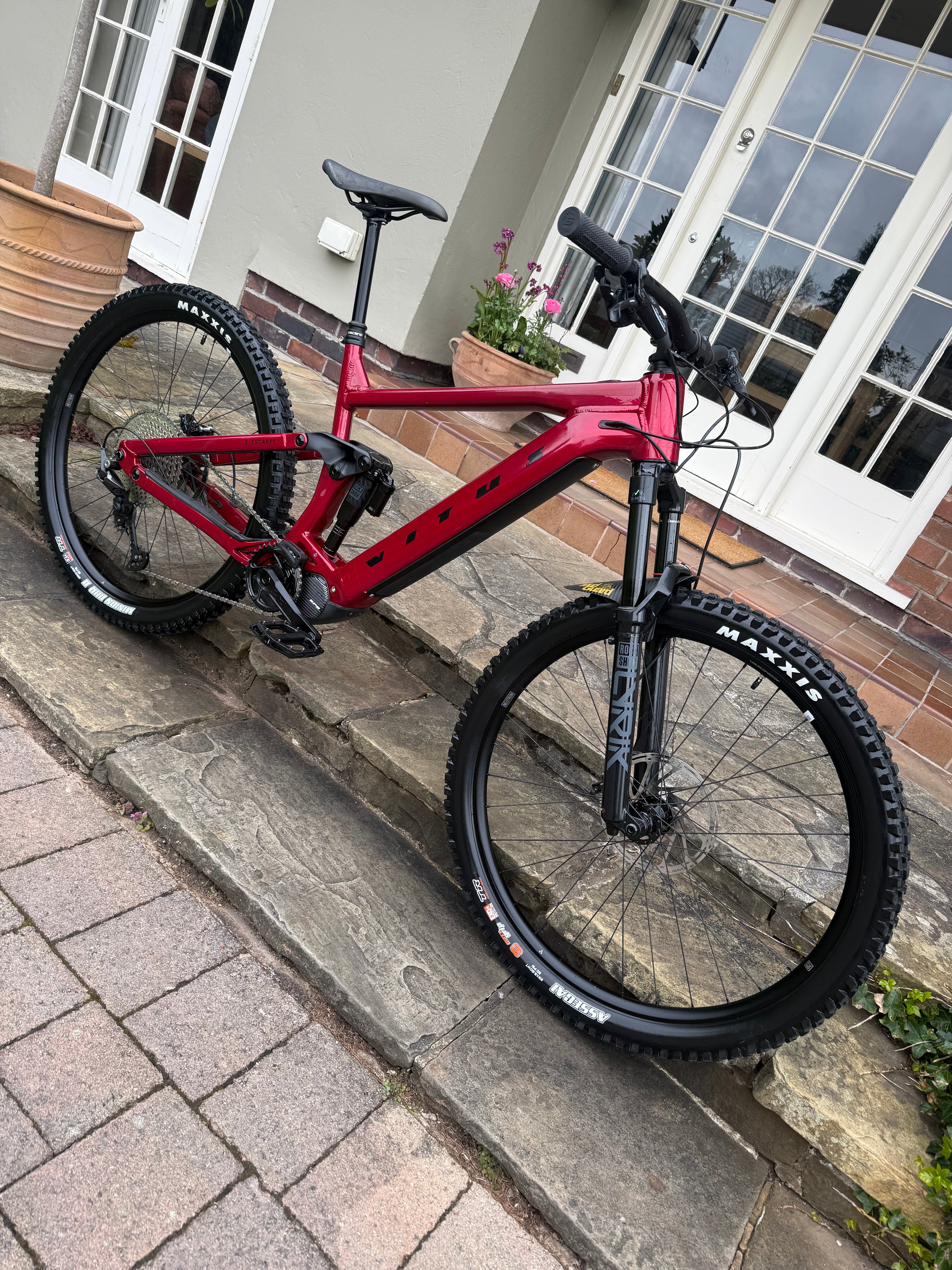 Vitus E-Escarpe 290 VRS electric mountain bike XL 60 miles