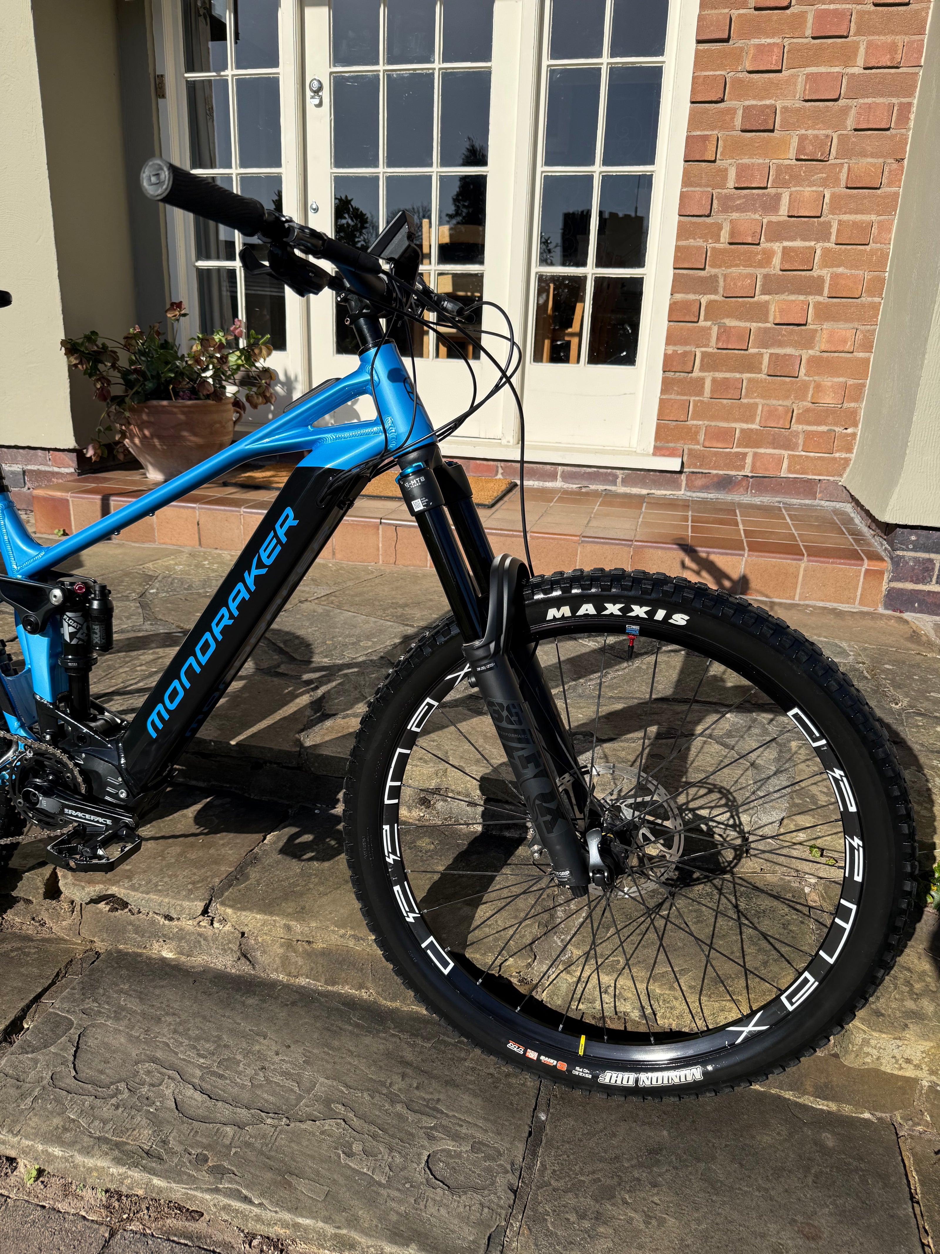 2023 Mondraker Crafty R 750wh Large Electric Bike 400 Miles