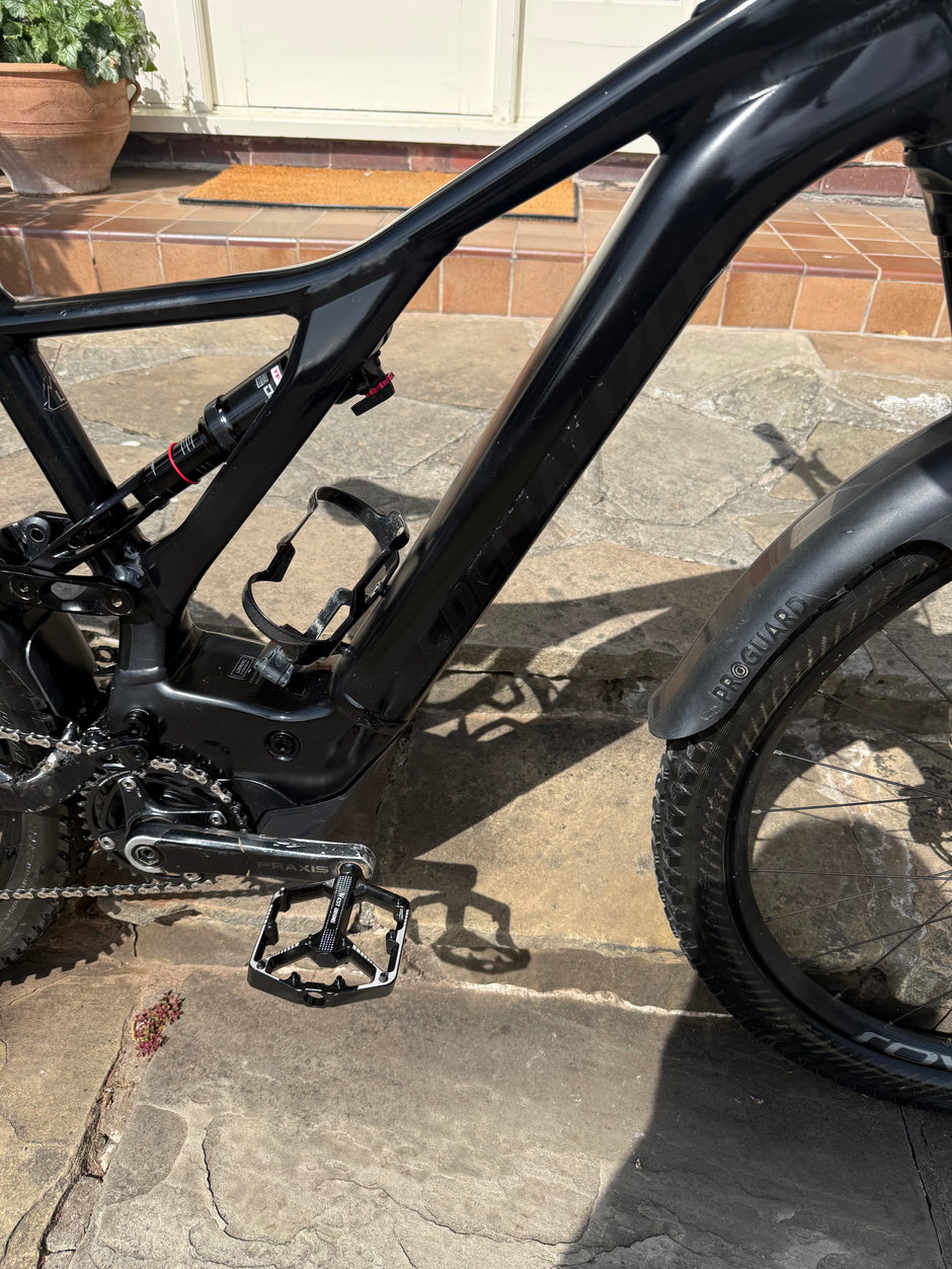 Specialized Turbo Levo 700wh new motor 45 miles