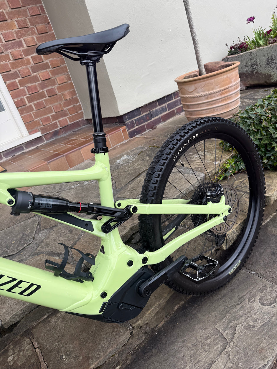 Specialized Turbo Levo 700wh 2024 Electric Bike XL 400 Miles