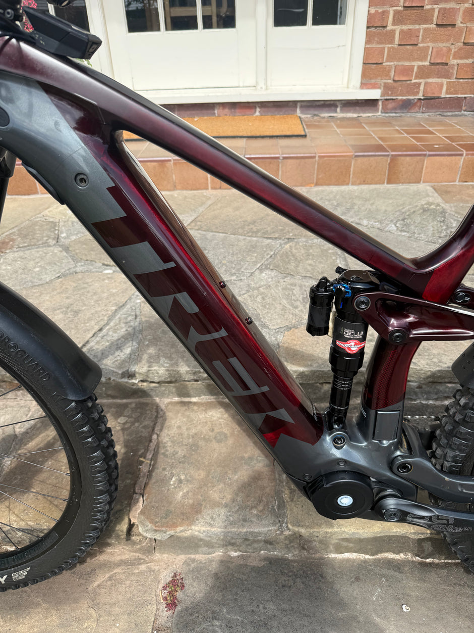 2021 Trek Rail 9.8 Carbon Large 410 miles