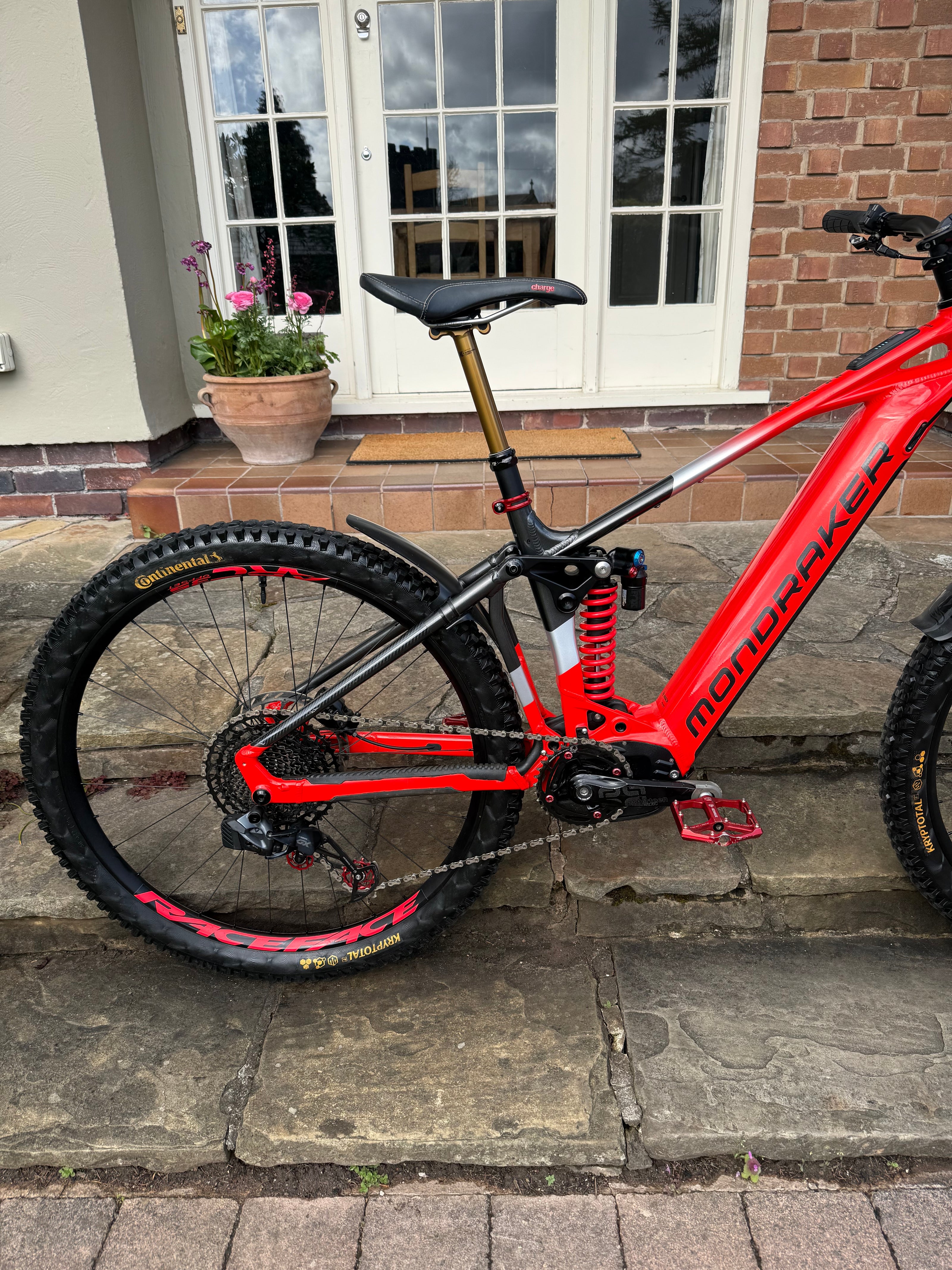 Mondraker Level RR 750wh 2024 AXS Medium 180 Miles