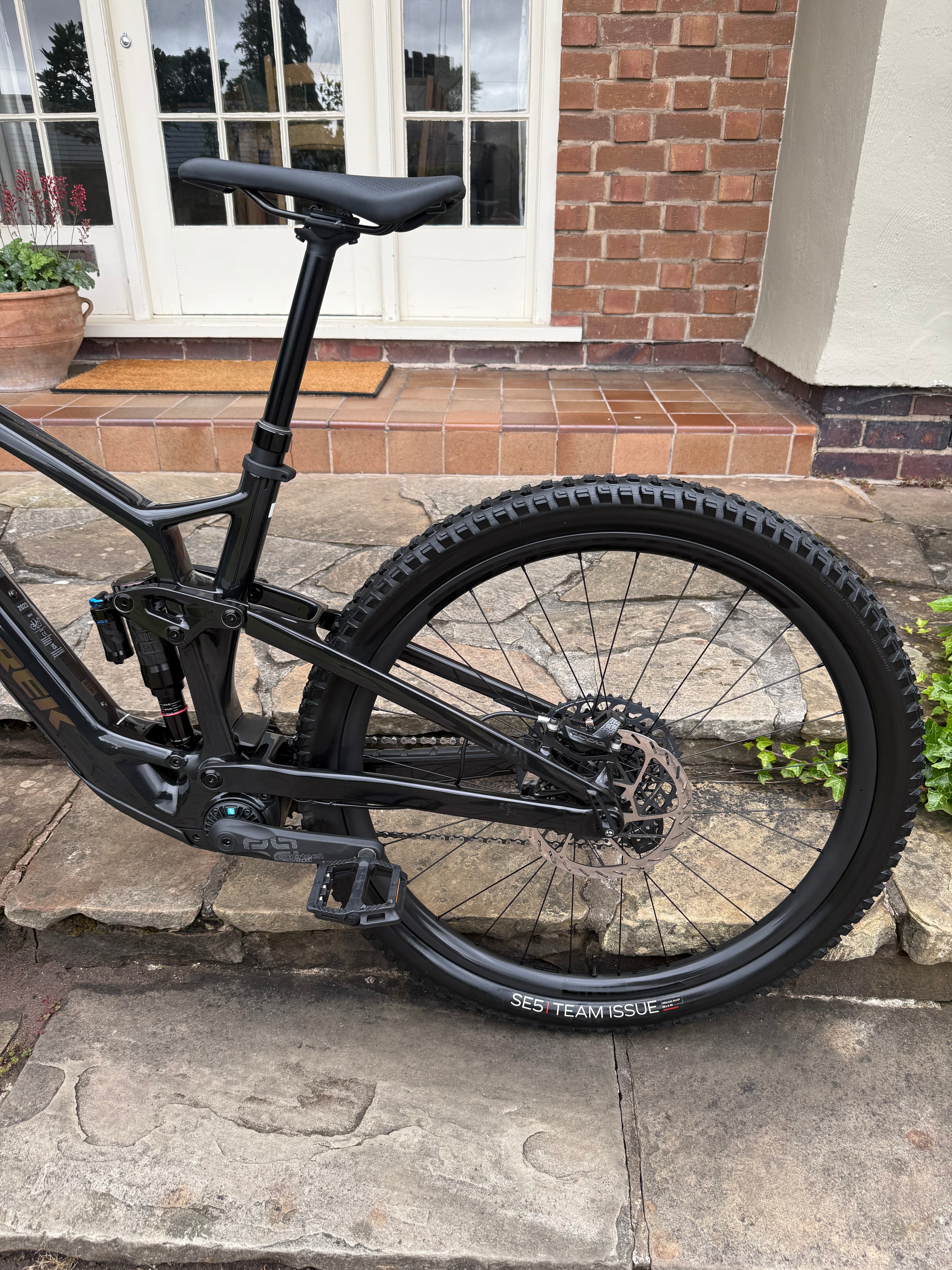 Trek Fuel Exe 9.8 GX AXS 2024 Large Electric Mountain Bike RRP £9,900!
