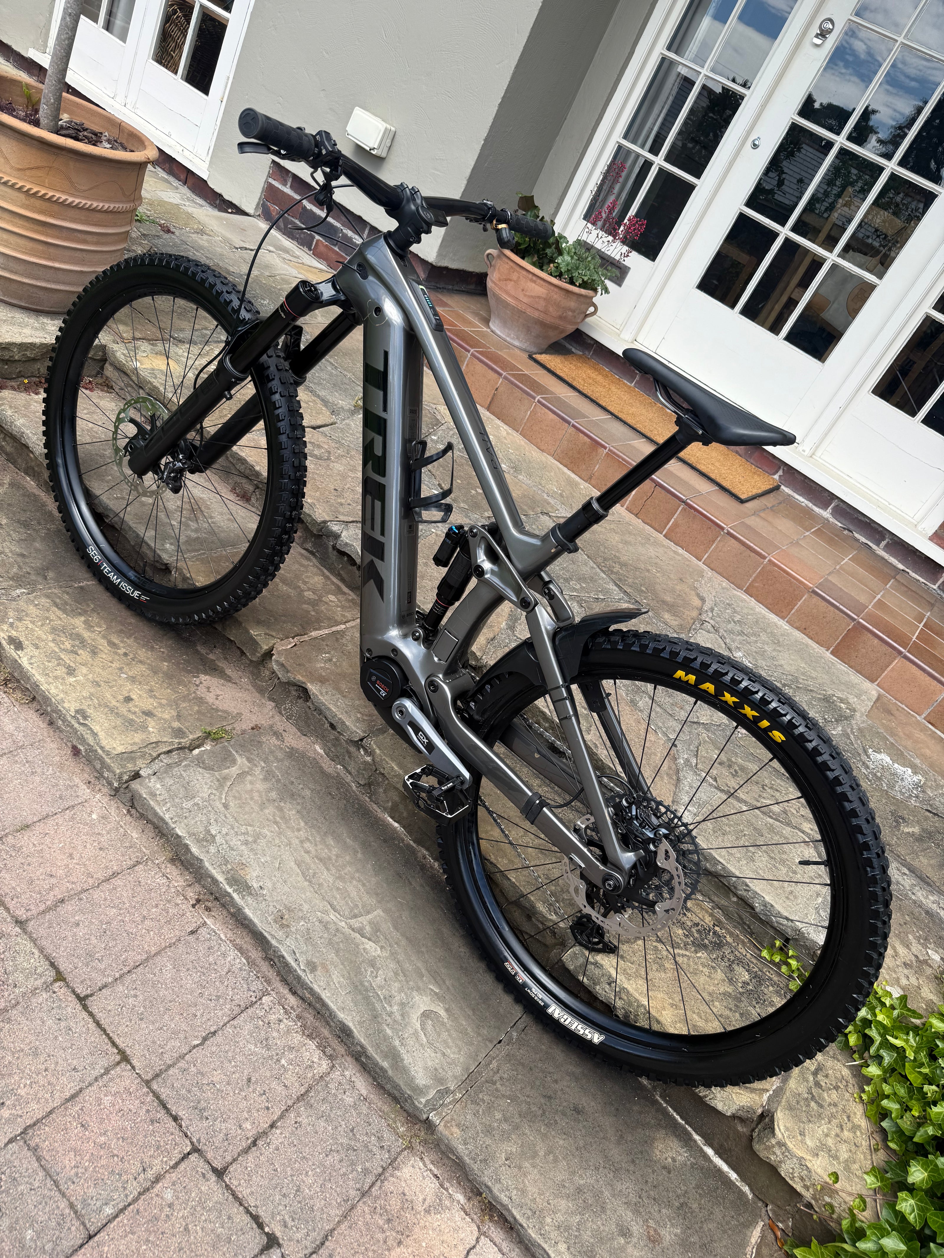 Trek Rail 9.8 AXS 750wh Smart system Medium electric mountain bike