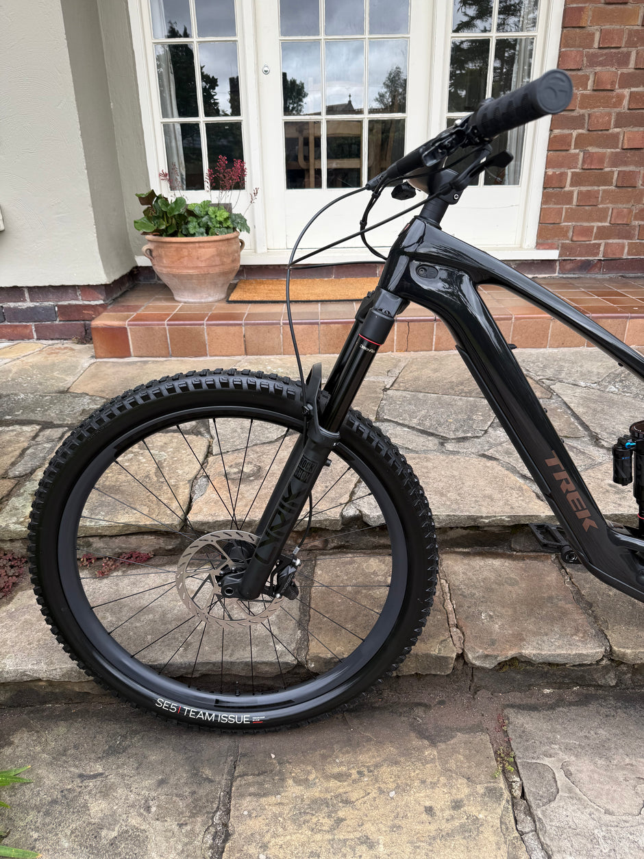 Trek Fuel Exe 9.8 GX AXS 2024 Large Electric Mountain Bike RRP £9,900!
