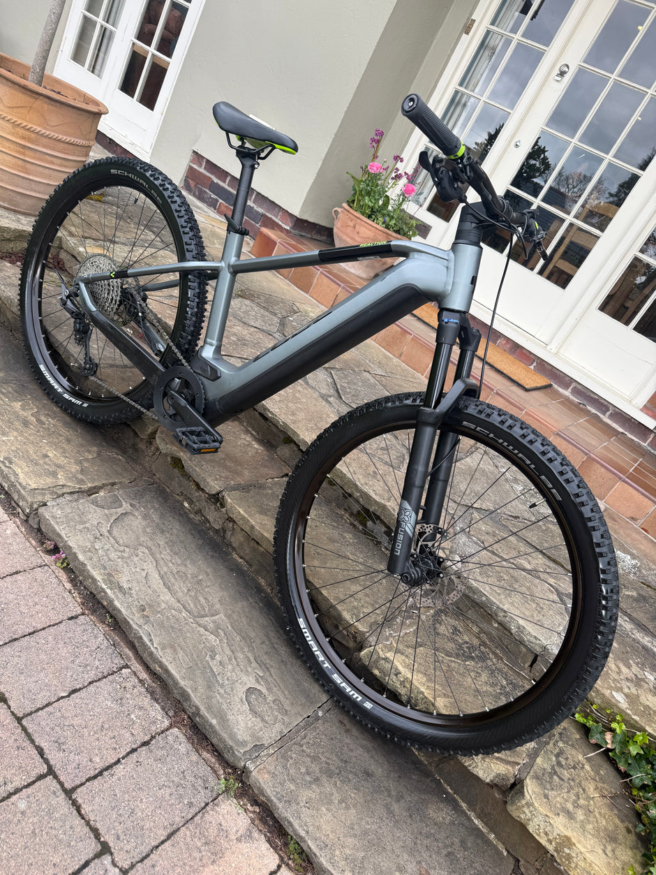 Cube Reaction Hybrid Pro 625 2023 Large 180 Miles