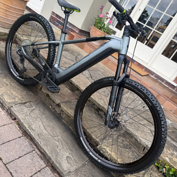 Cube Reaction Hybrid Pro 625 2023 Large 180 Miles