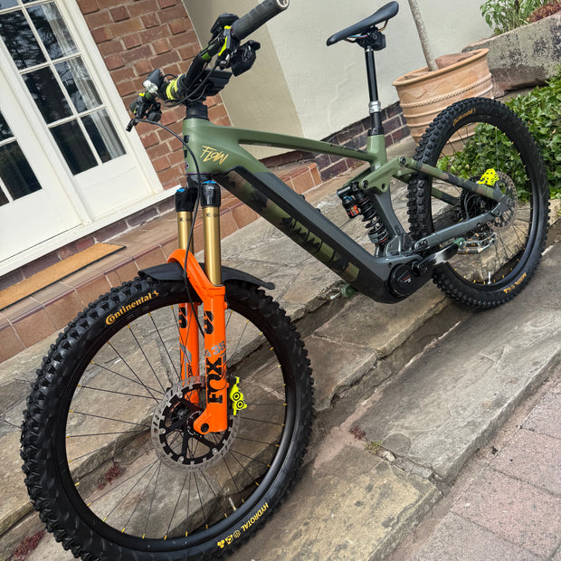 Cube Stereo Hybrid 160 HPC 750wh Medium EMTB UPGRADED!