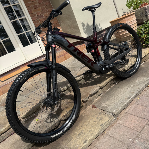 2021 Trek Rail 9.8 Carbon Large 410 miles