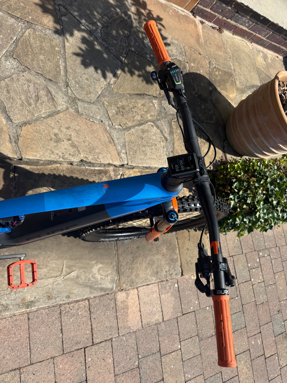 Cube stereo 140 Action Team 2023 Medium 460 miles