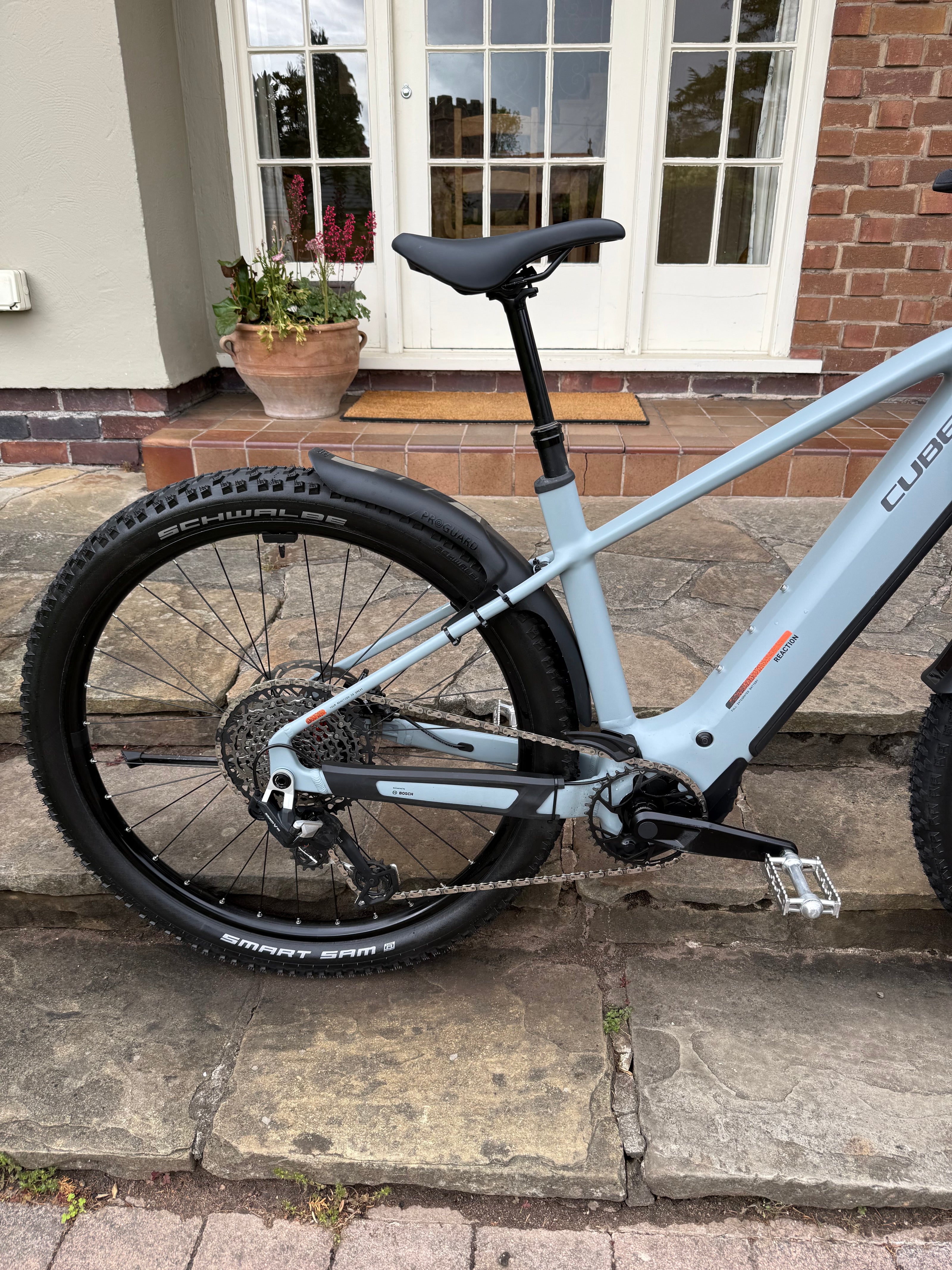 2026 Cube reaction hybrid race 800wh  Large