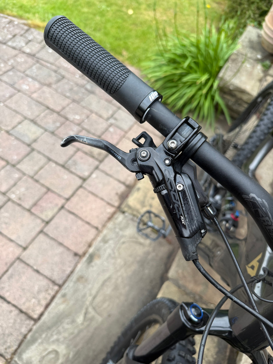 YT Decoy Elite Medium Electric mountain bike 400 miles