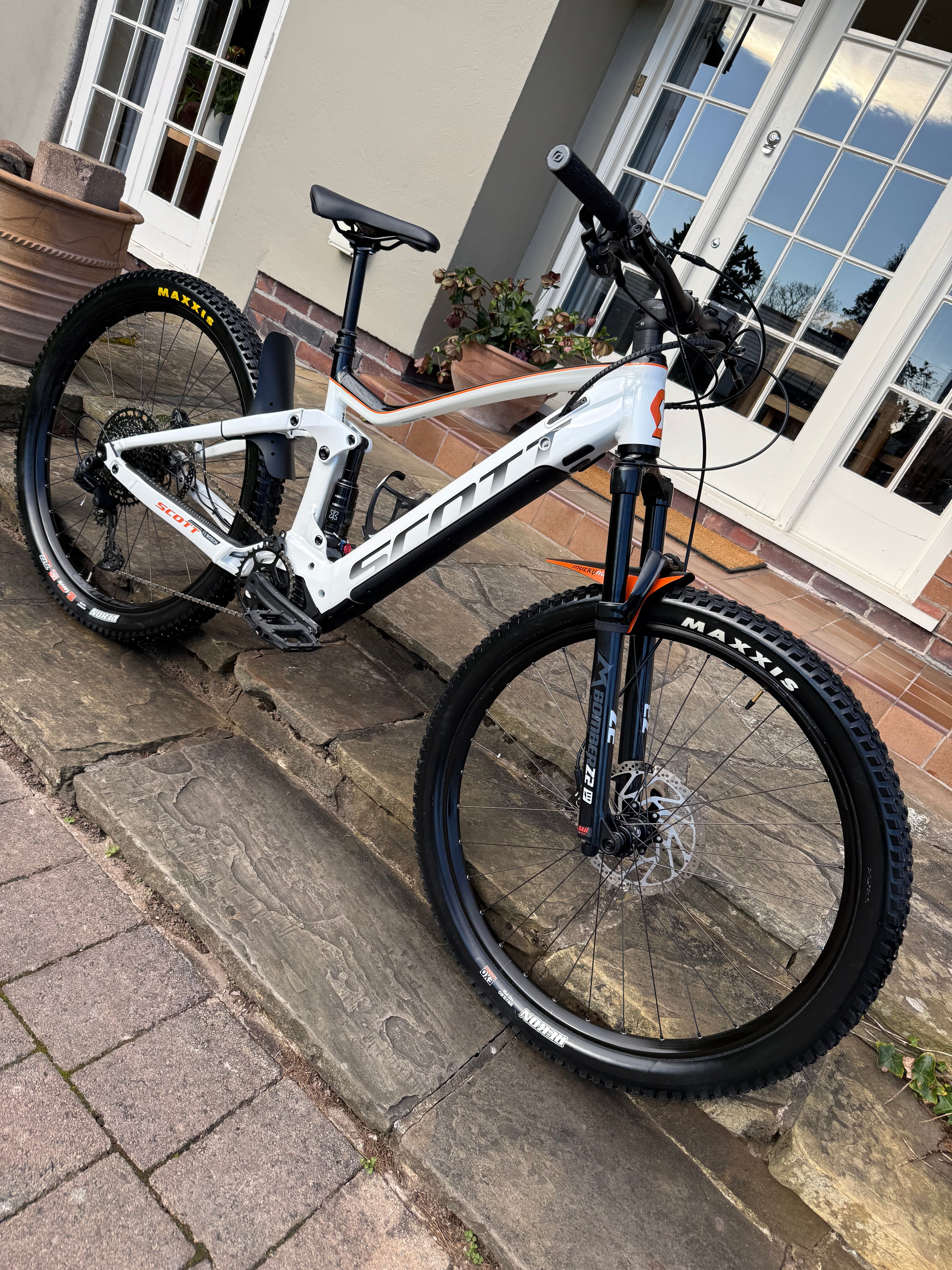Scott Strike eRIDE 940 Electric Mountain Bike Medium
