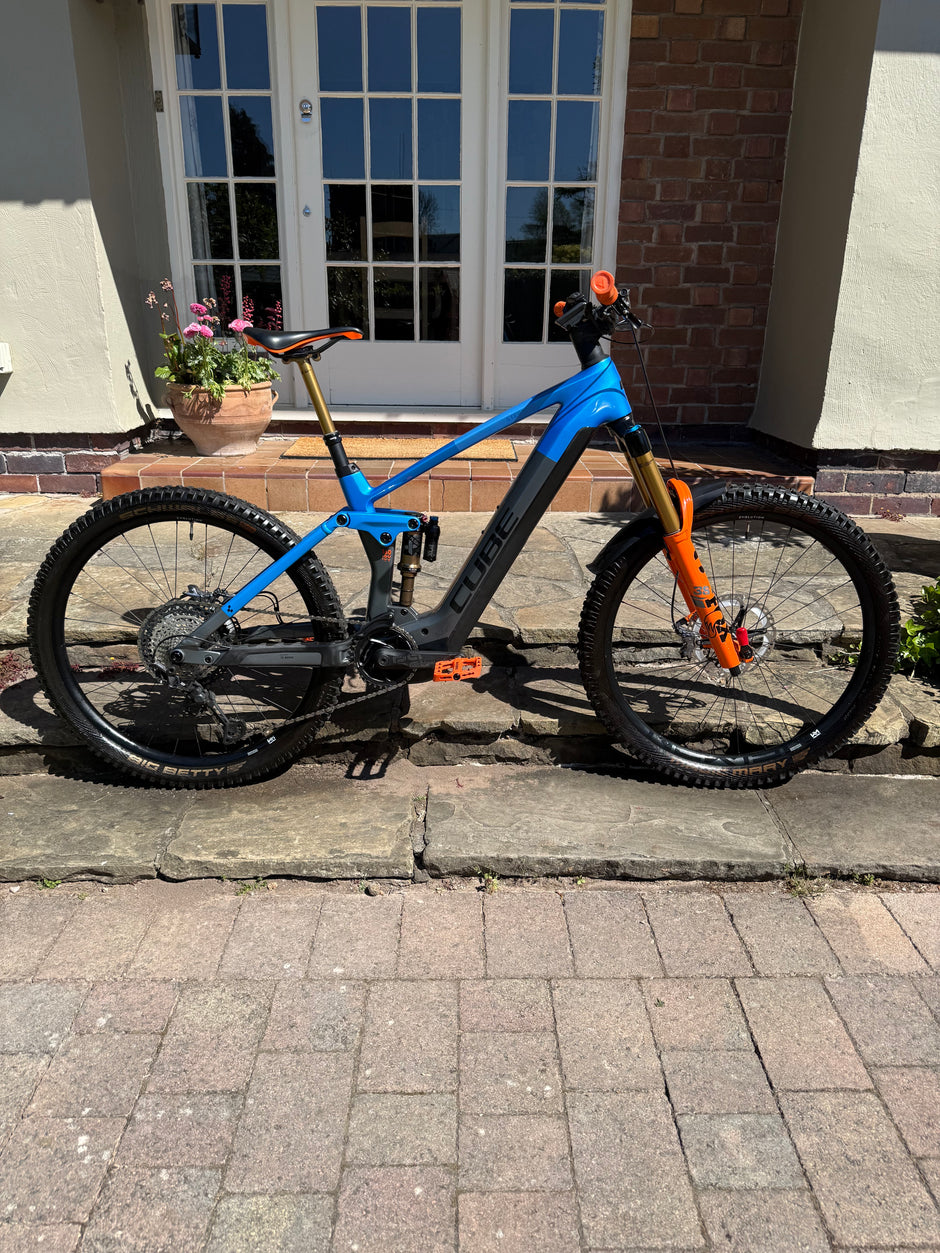 Cube Stereo Hybrid 160 HPC Action Team 750 Medium 280 miles