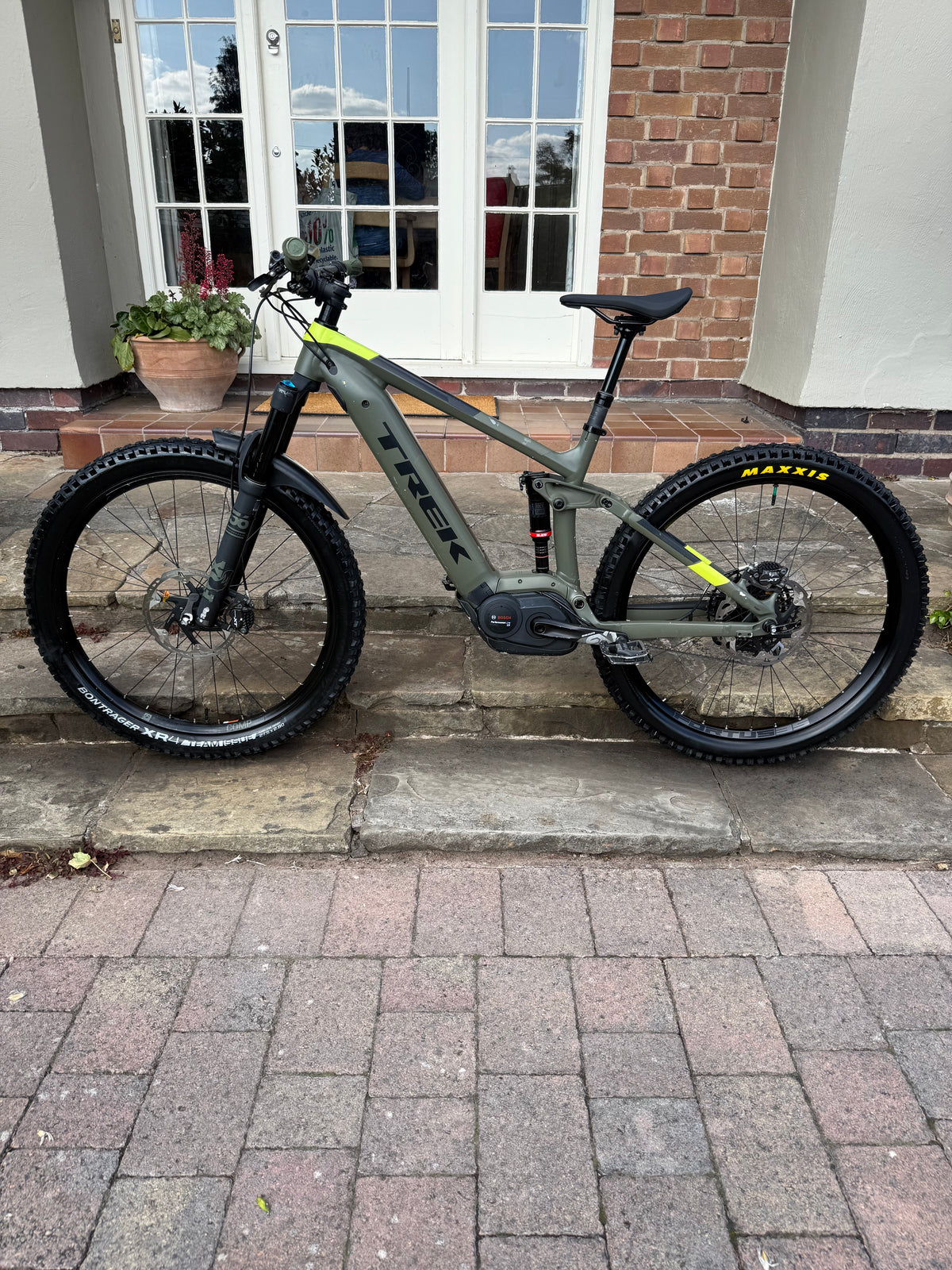 Trek Powerfly LT9 Medium 724 miles