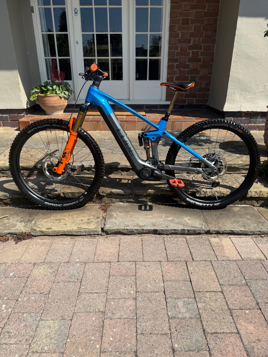 Cube stereo 140 Action Team 2023 Medium 460 miles