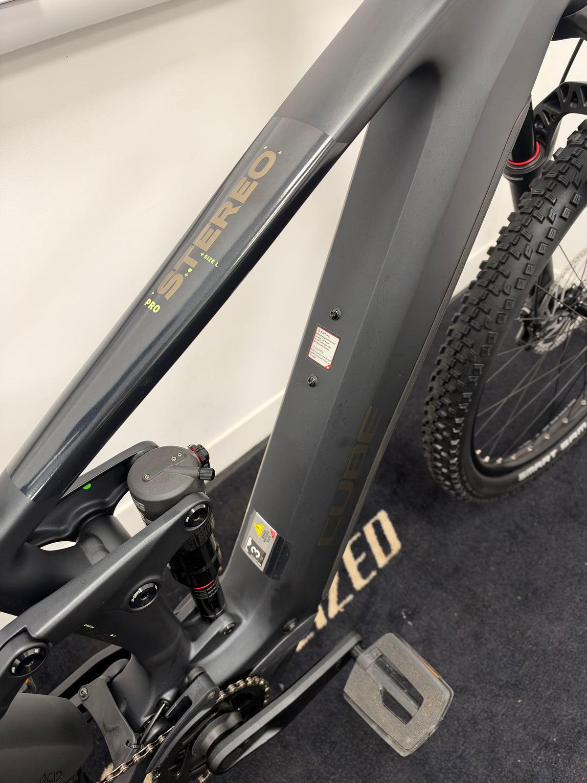 2027 Cube Stereo Hybrid One44 PRO 800 Large – Electric Mountain Bike BRAND NEW!