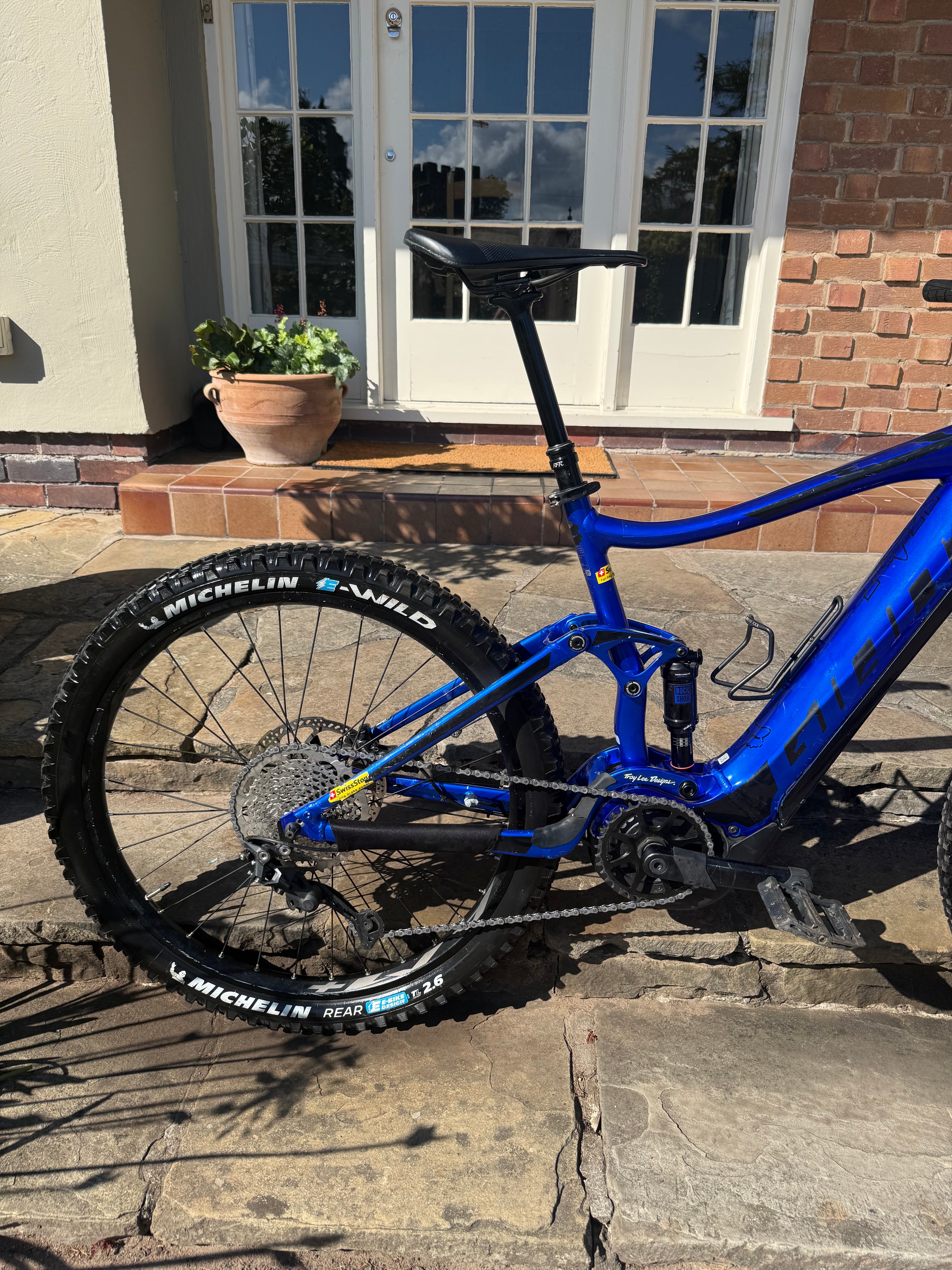 Giant Stance E+2 Large Blue