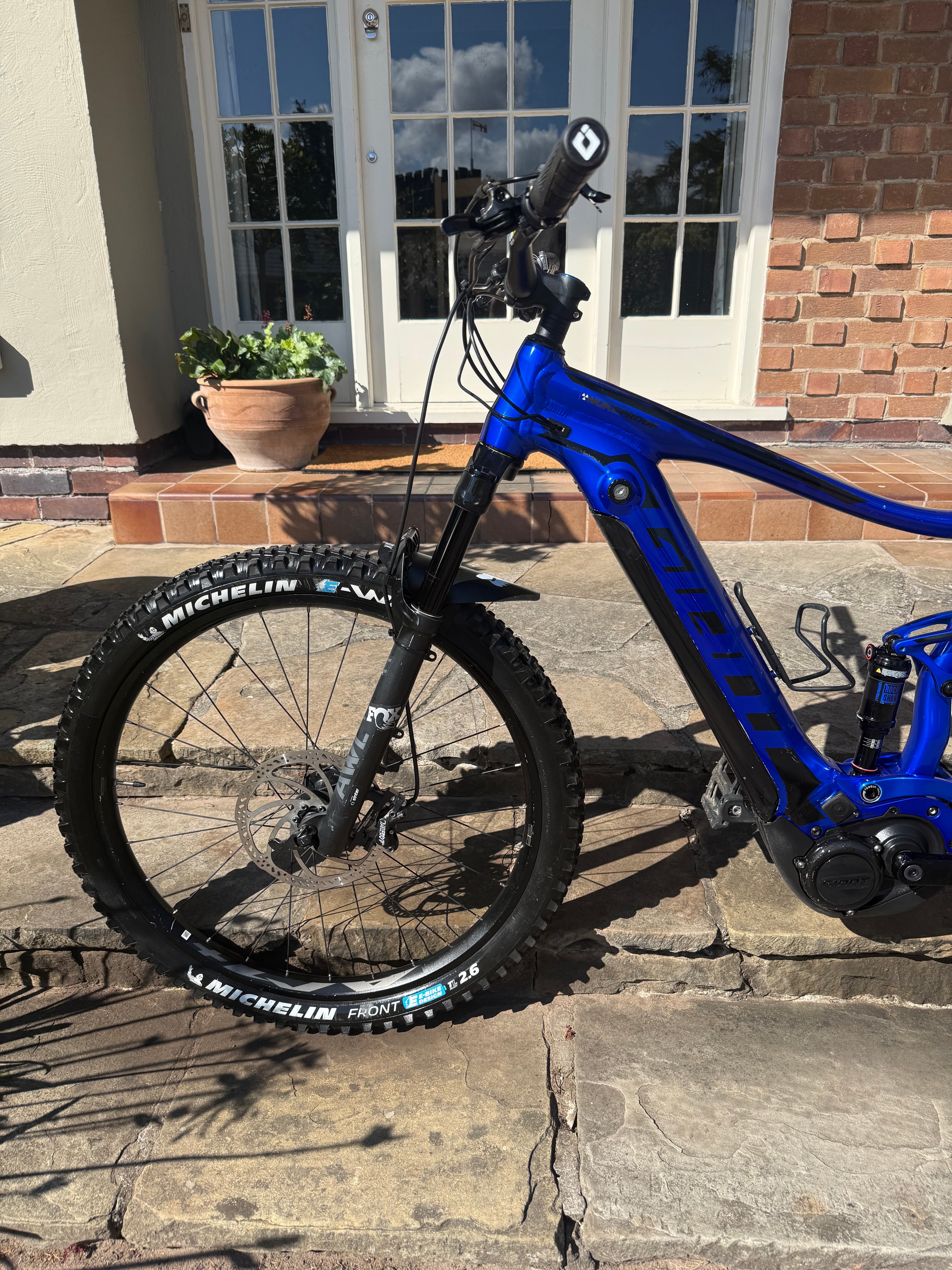 Giant Stance E+2 Large Blue