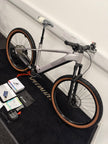 Cube Reaction Hybrid PRO 800 2027 Large BRAND NEW!
