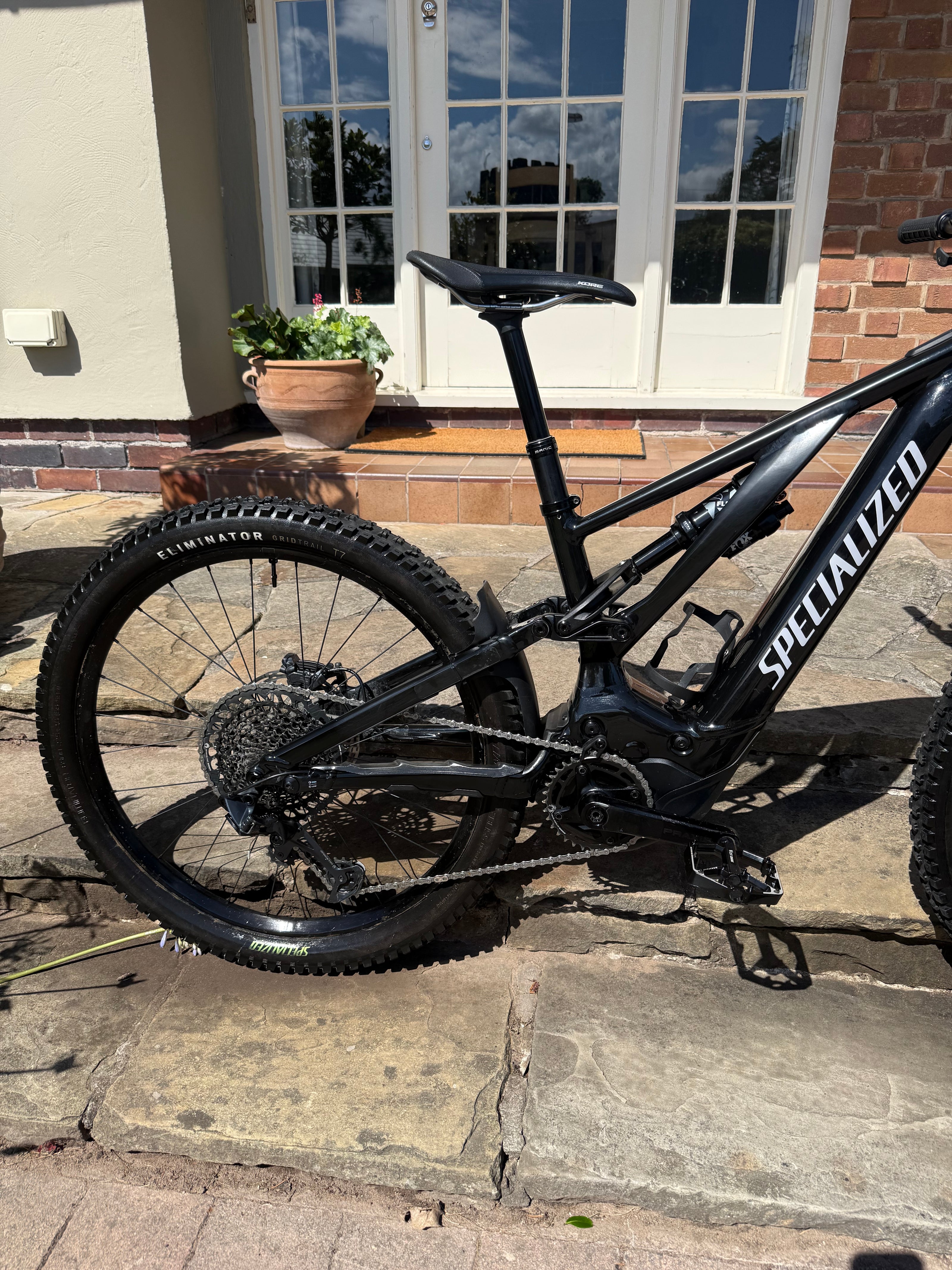 Specialized Turbo Levo Alloy 700wh S2 350 miles