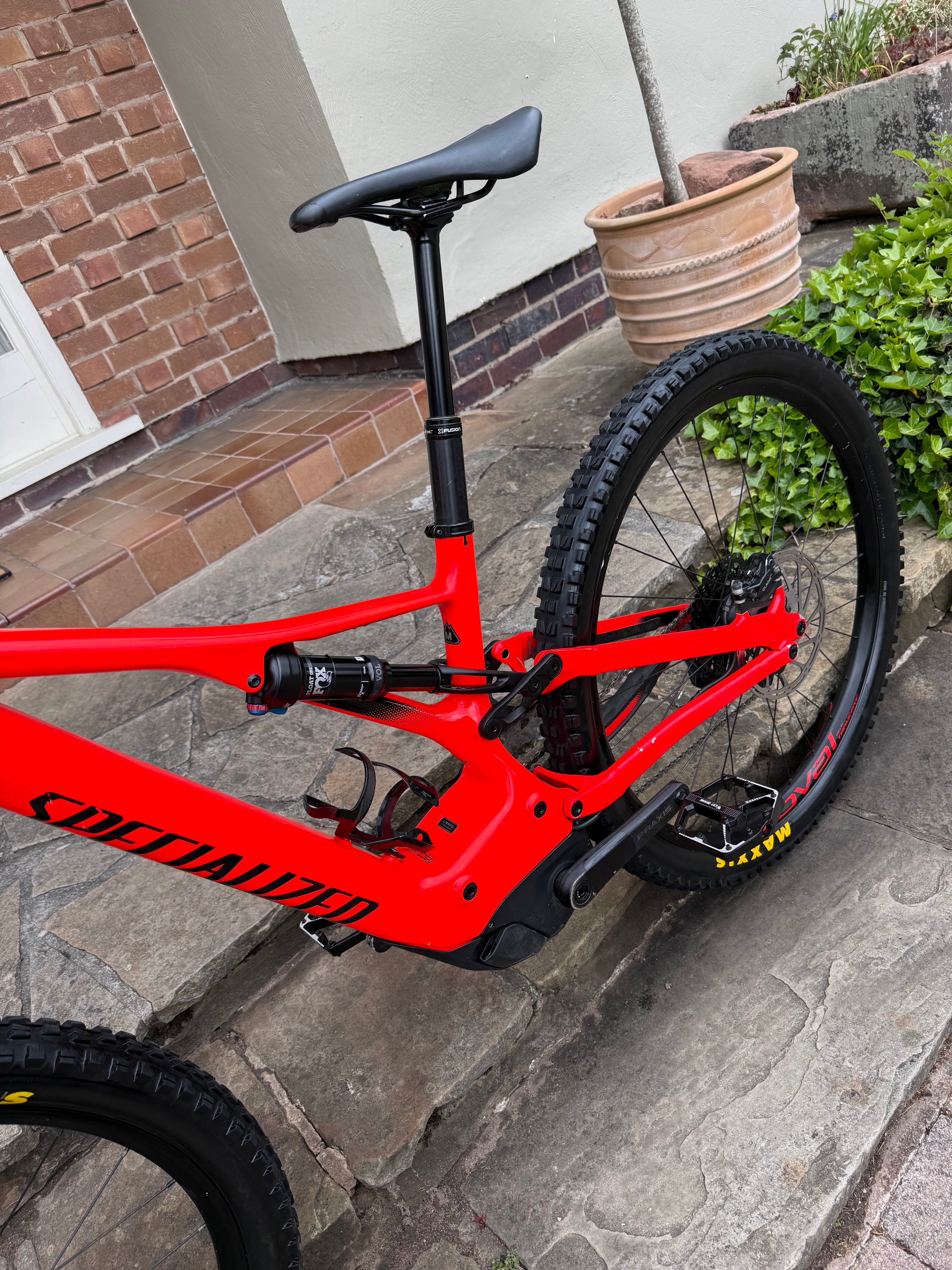 Specialized Turbo Levo Carbon