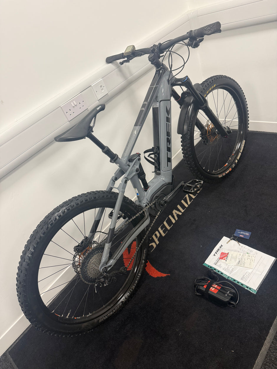 Trek Powerfly LT 7 950 miles